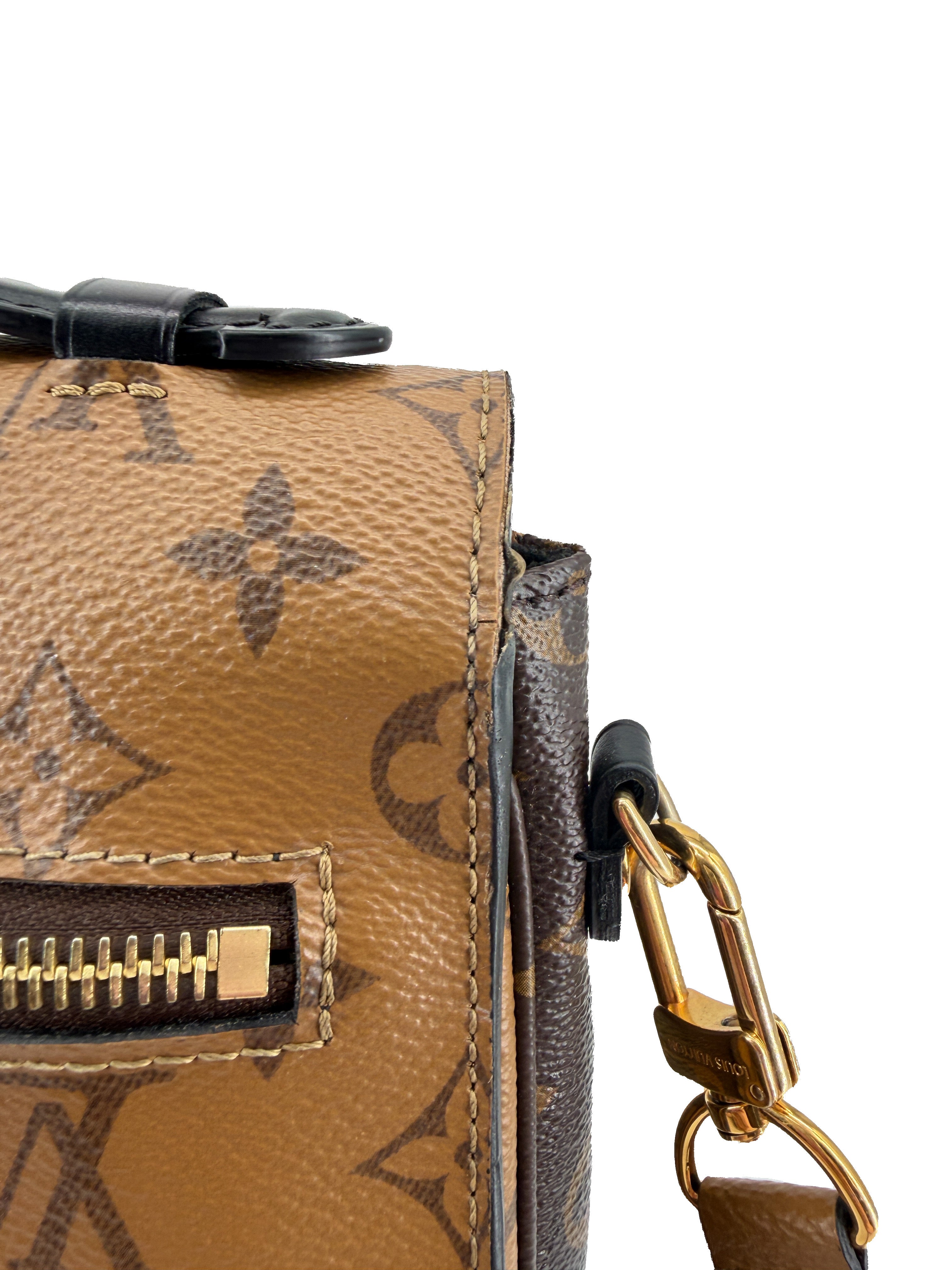 Louis Vuitton reverse monogram Pochette Metis SD0159
