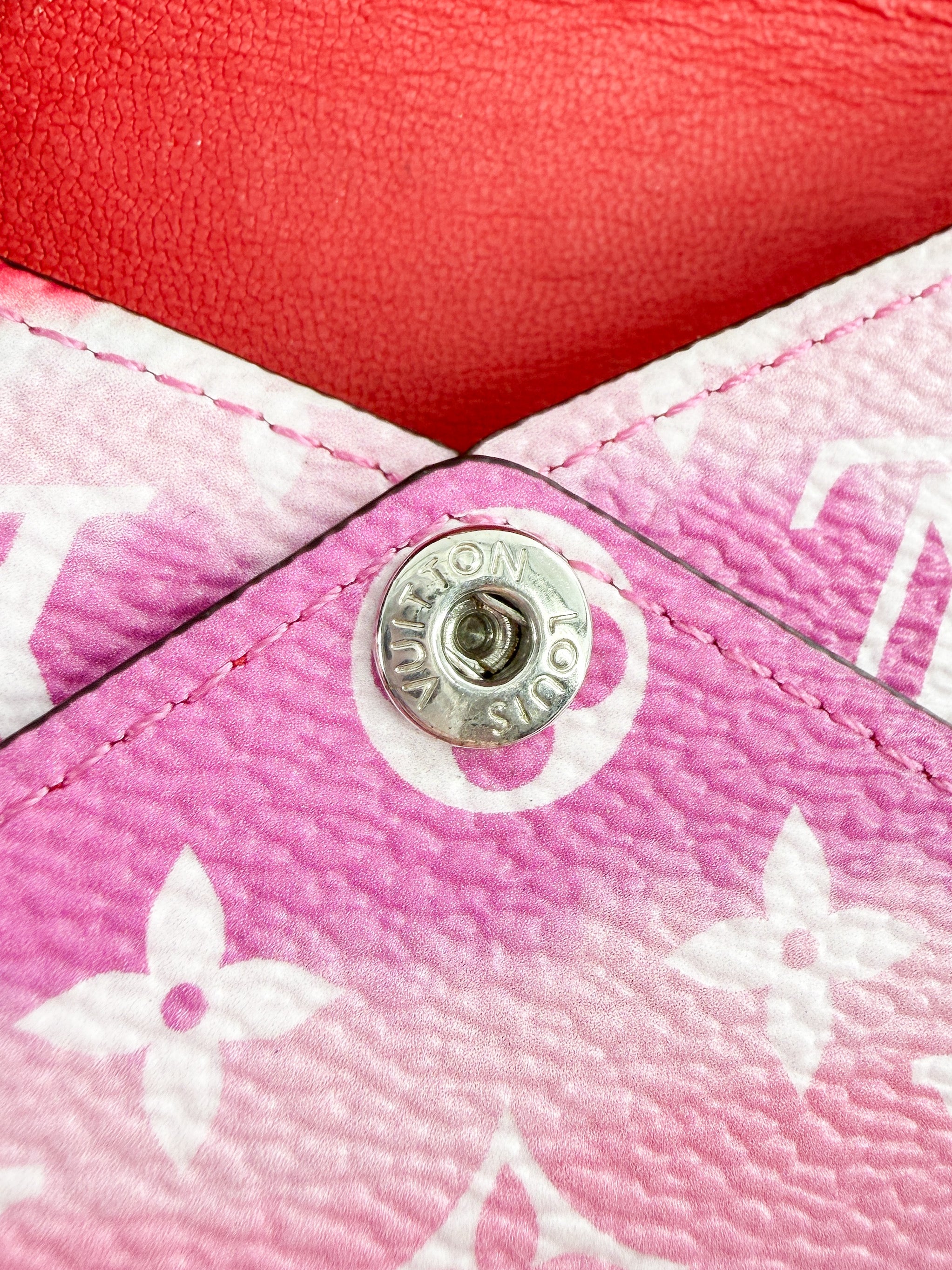 Louis Vuitton Escale Kirigami small pouch