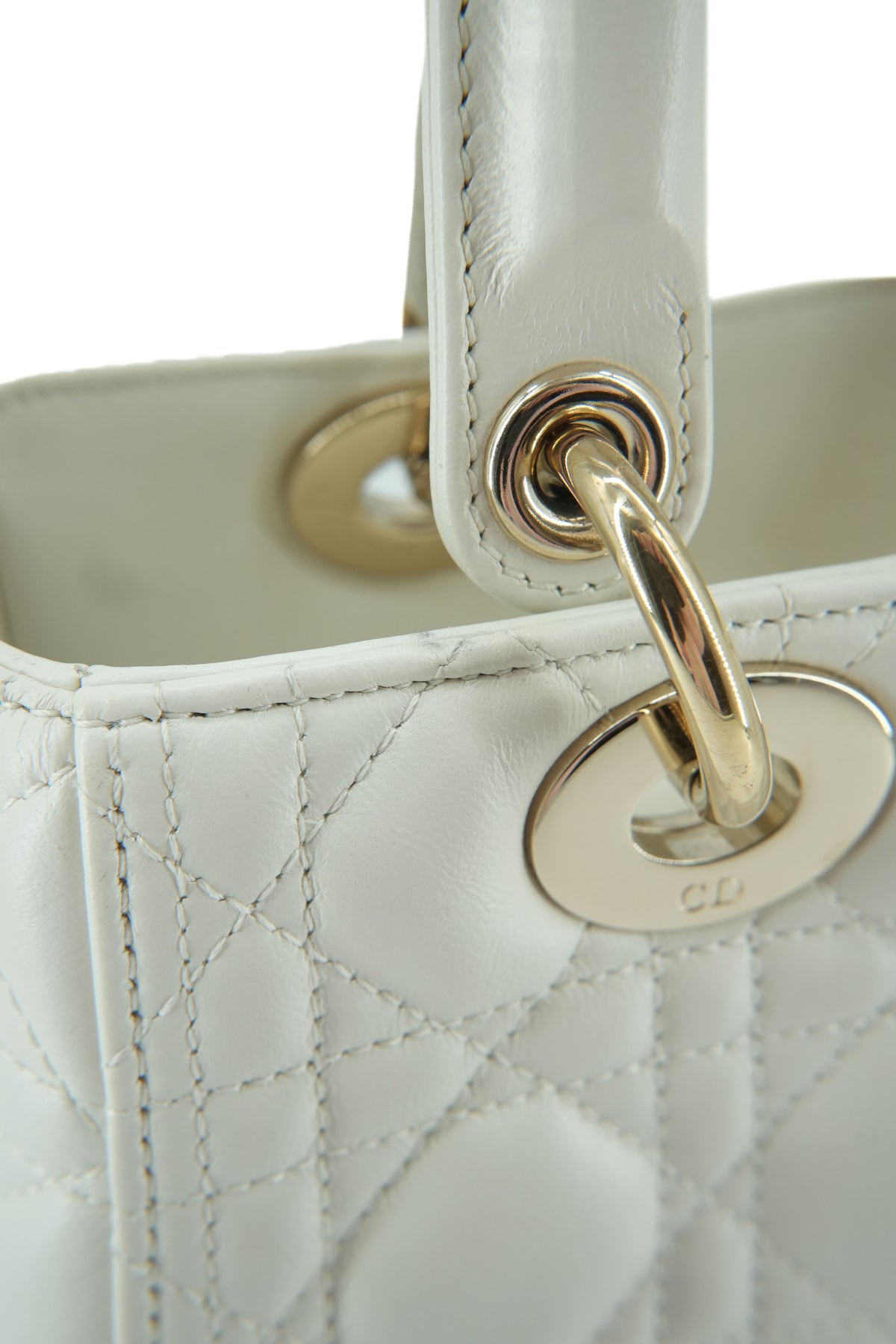 Dior off white Cannage Medium Lady Dior 0252