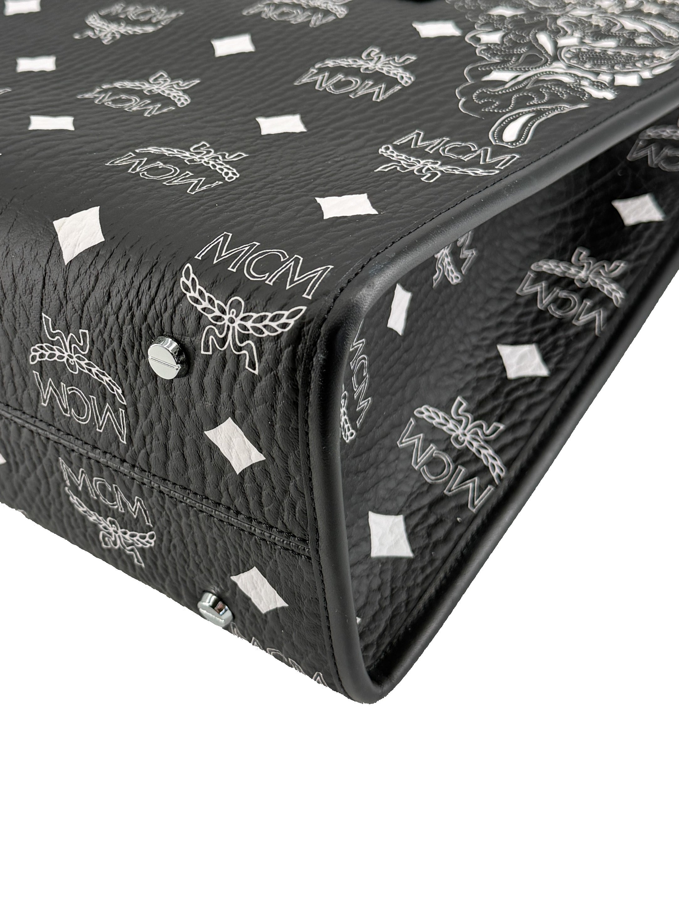 MCM black Munchen studded Bandana Visetos large tote