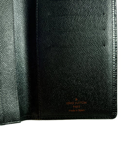 Louis Vuitton black epi Brazza slim wallet CA0948