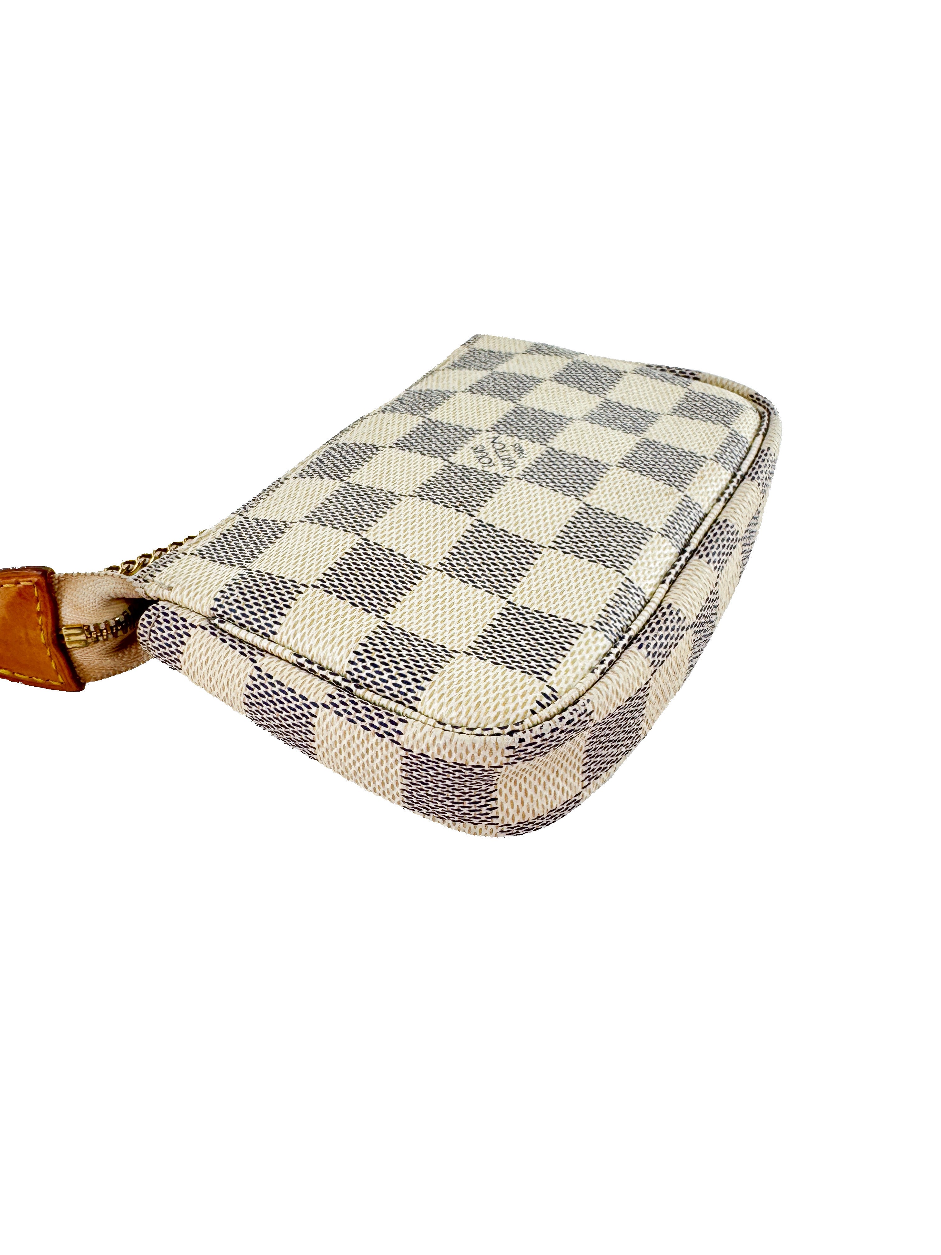 Louis Vuitton damier azur mini pochette DU4160
