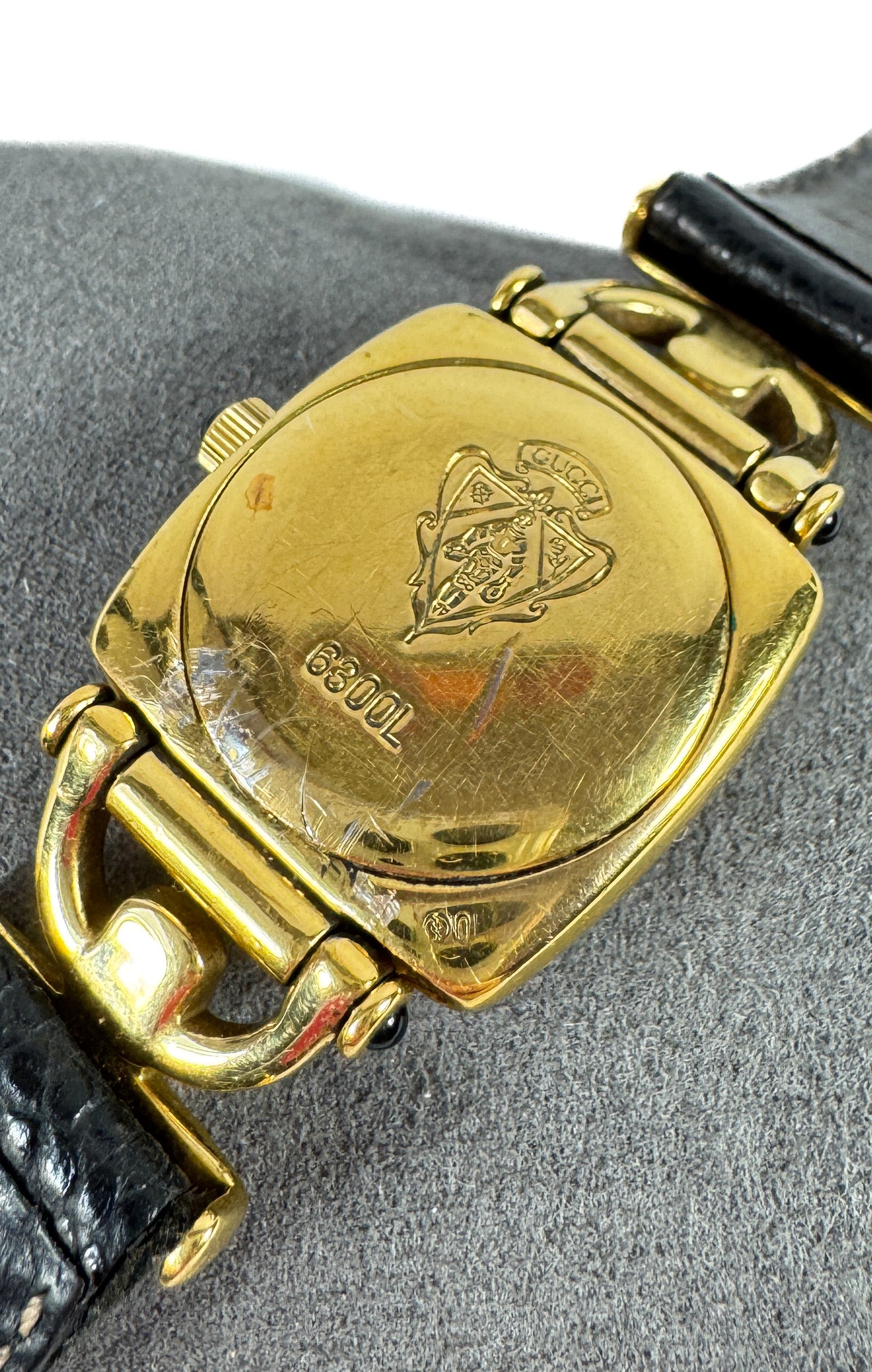 Gucci vintage gold tone watch 6300L *as is*