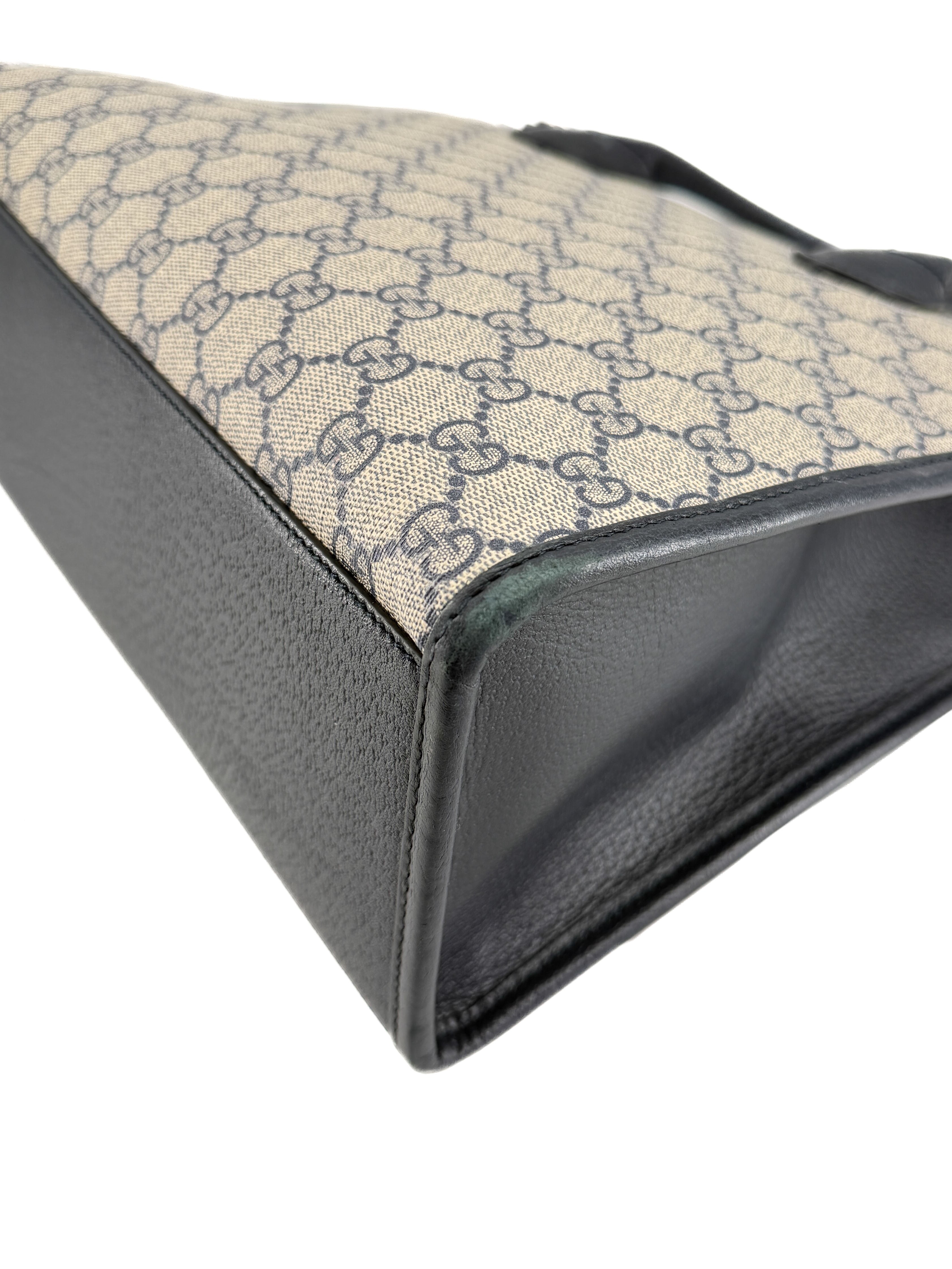 Gucci navy interlocking G small tote 659983 520981