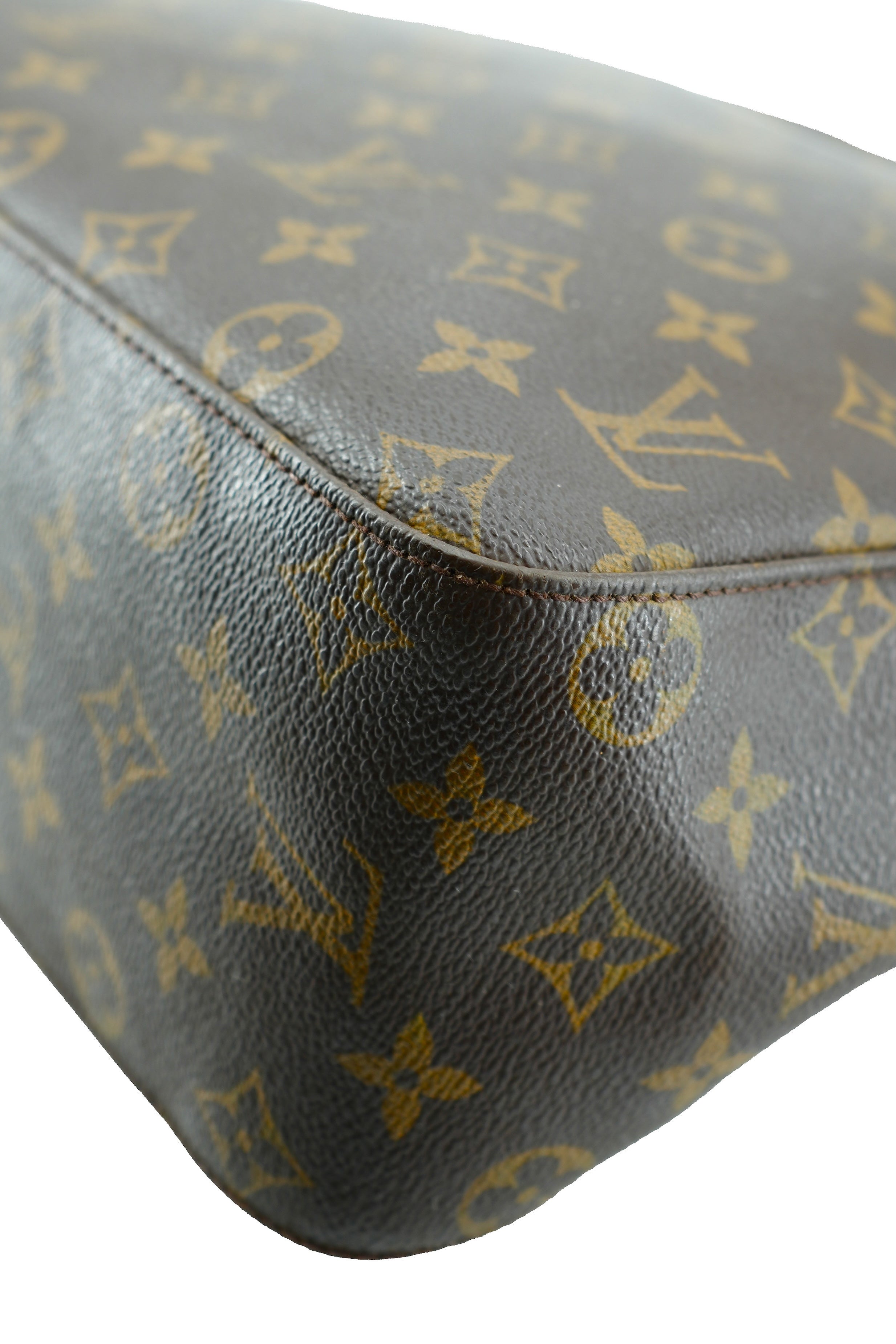 Louis Vuitton monogram Looping GM DU0012