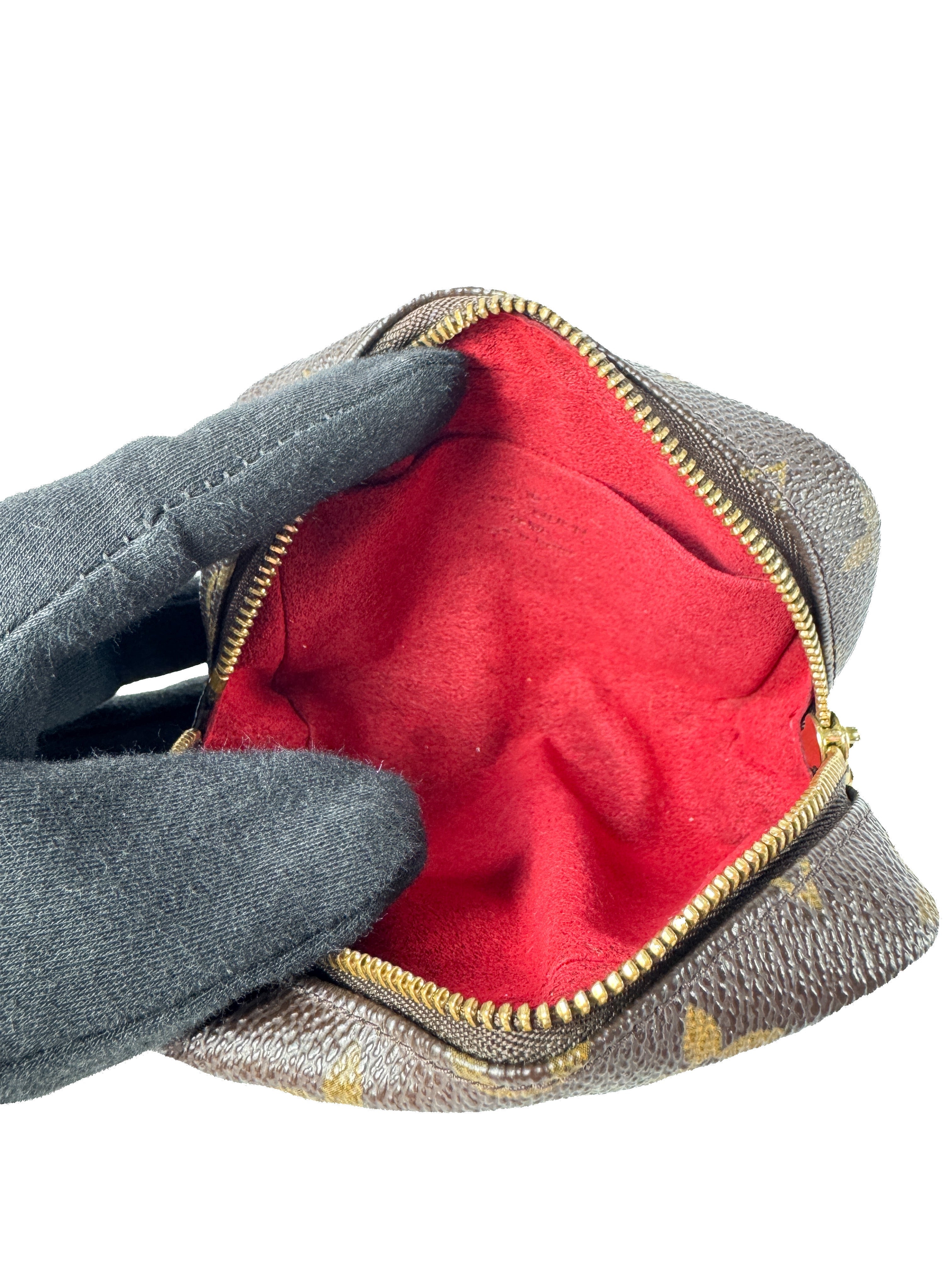 Louis Vuitton monogram Wapity FL1025