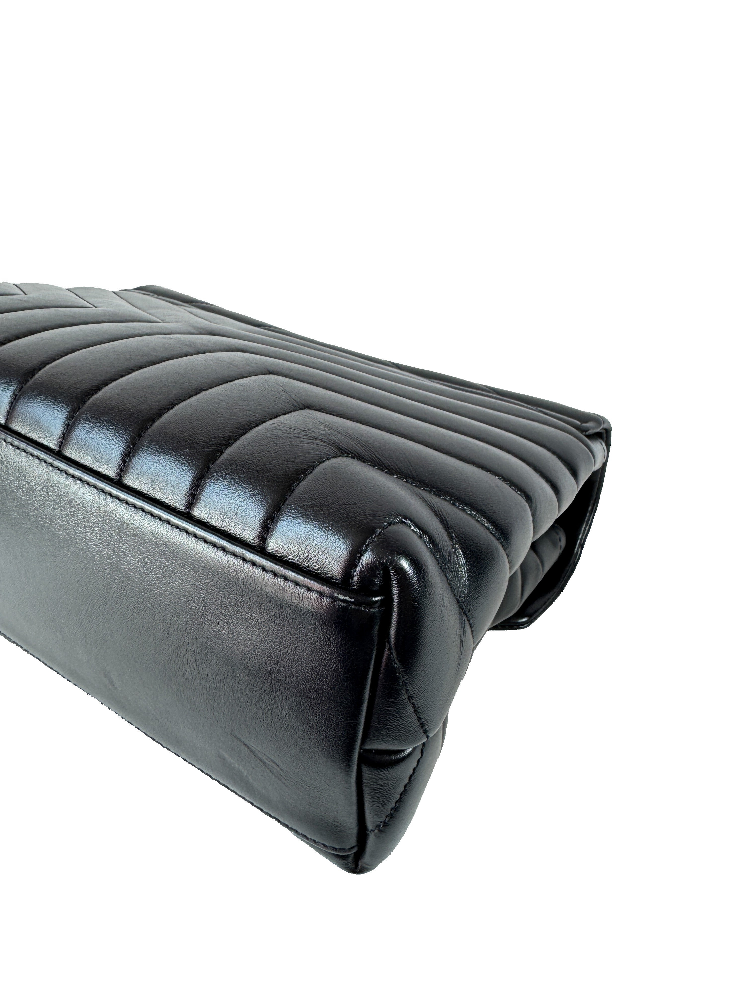 Saint Laurent Medium LouLou Matelasse Shoulder Bag YCT674946-0122