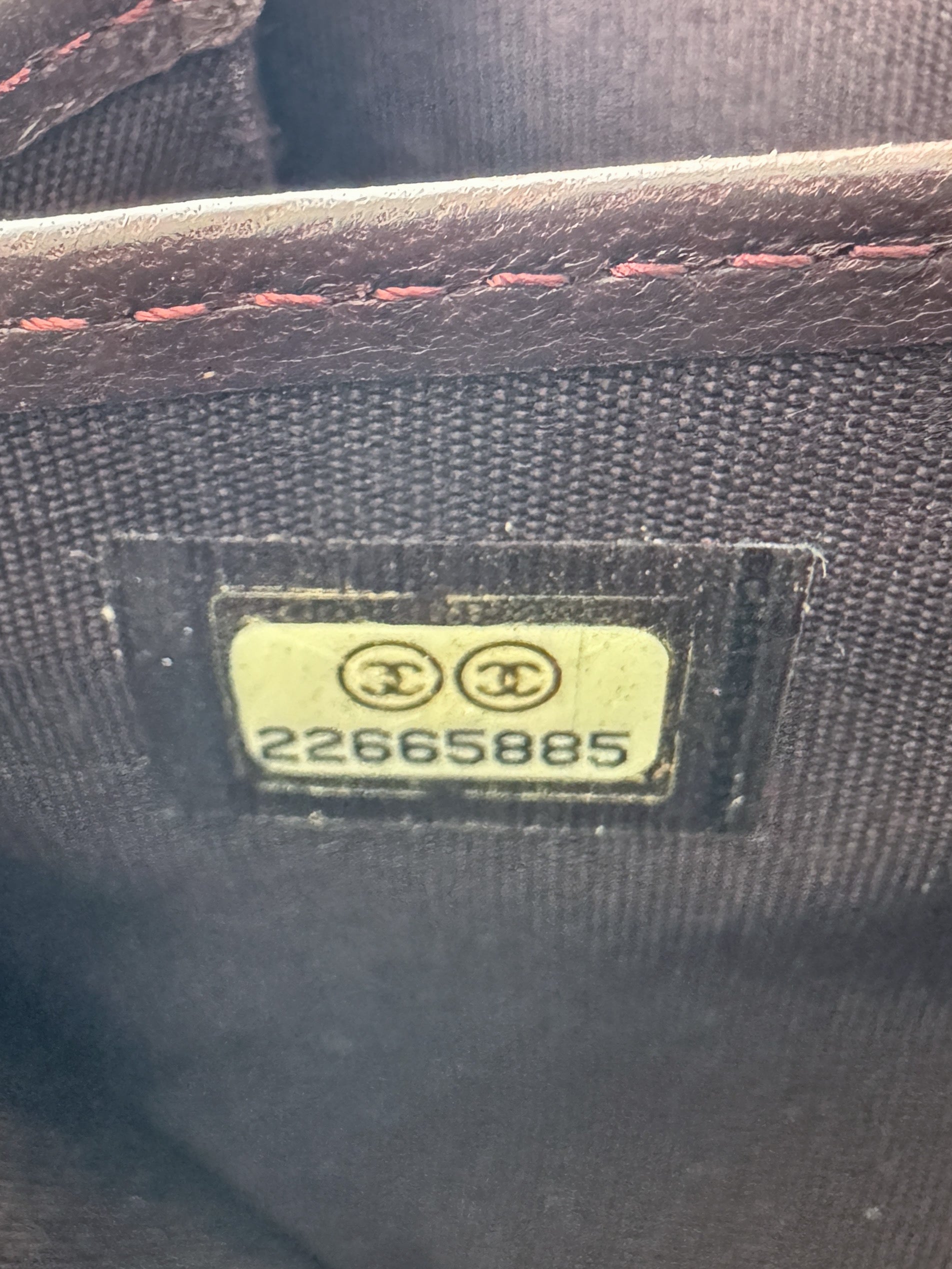 Chanel black lambskin trendy CC zip around wallet 22665885