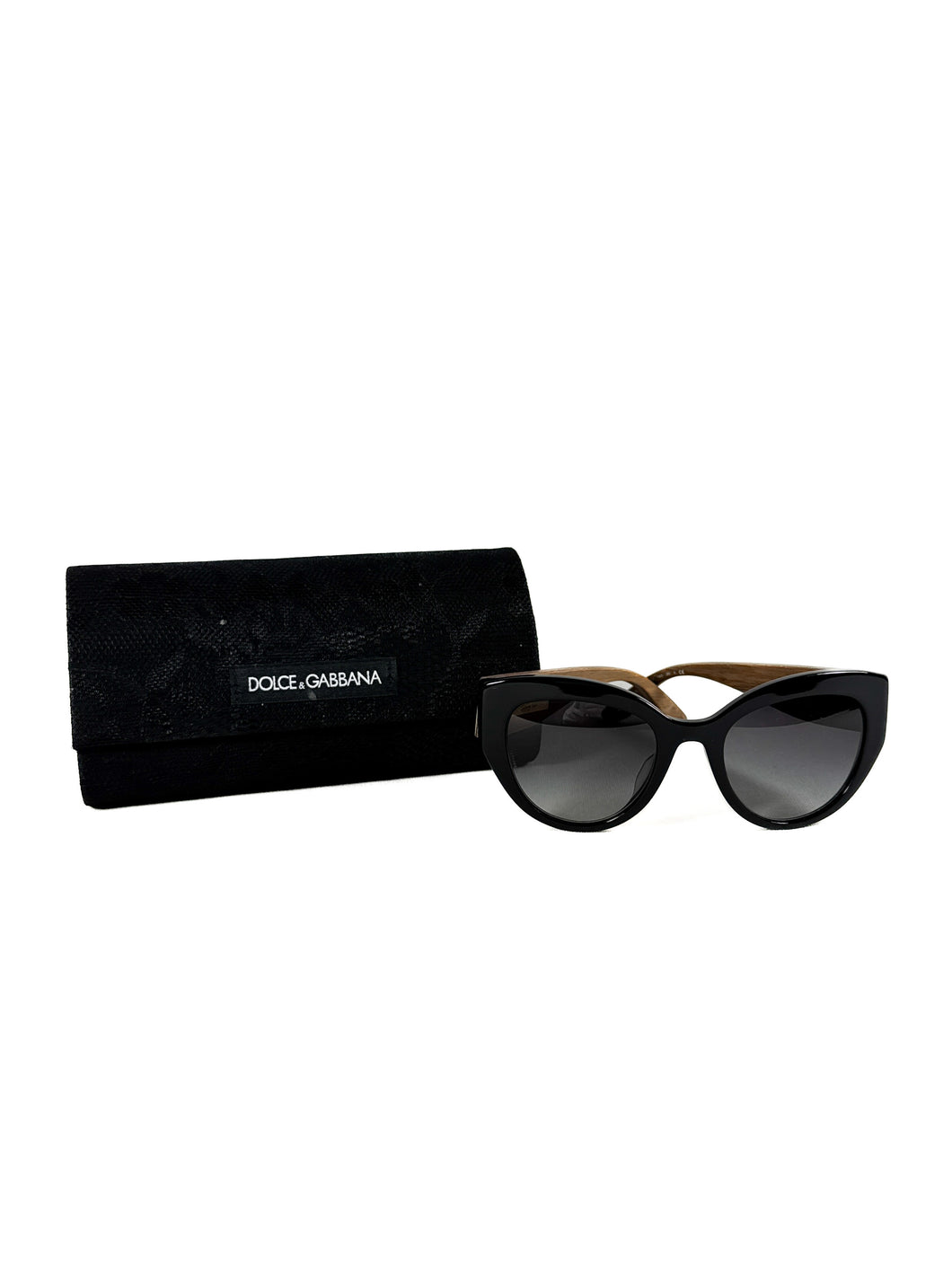 Dolce & Gabbana black cat eye sunglasses DG4278-F **case**