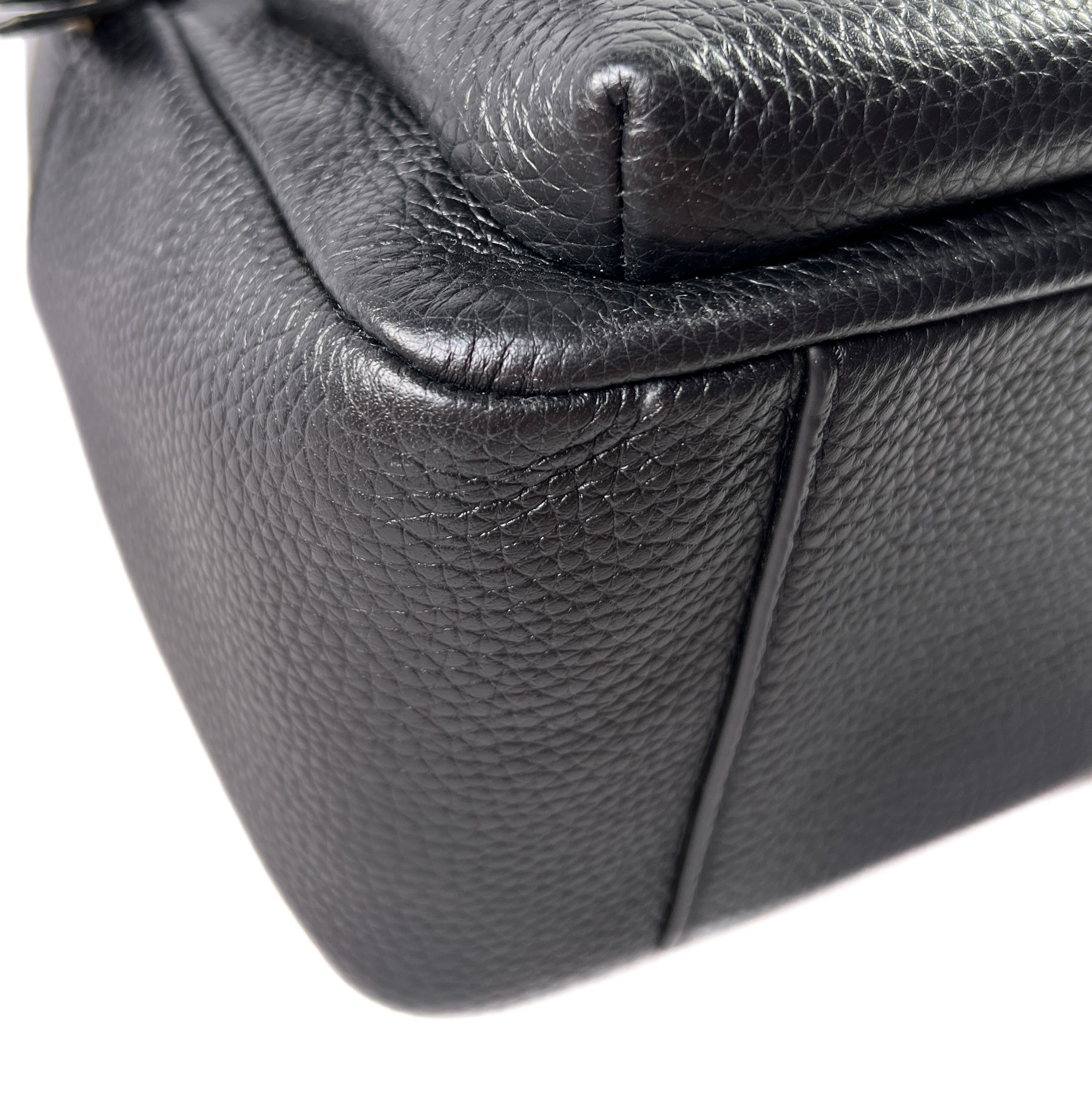 พร้อมส่ง 7,990 บาท Tory Burch THEA Mini Bucket Pebble Leather Backpack