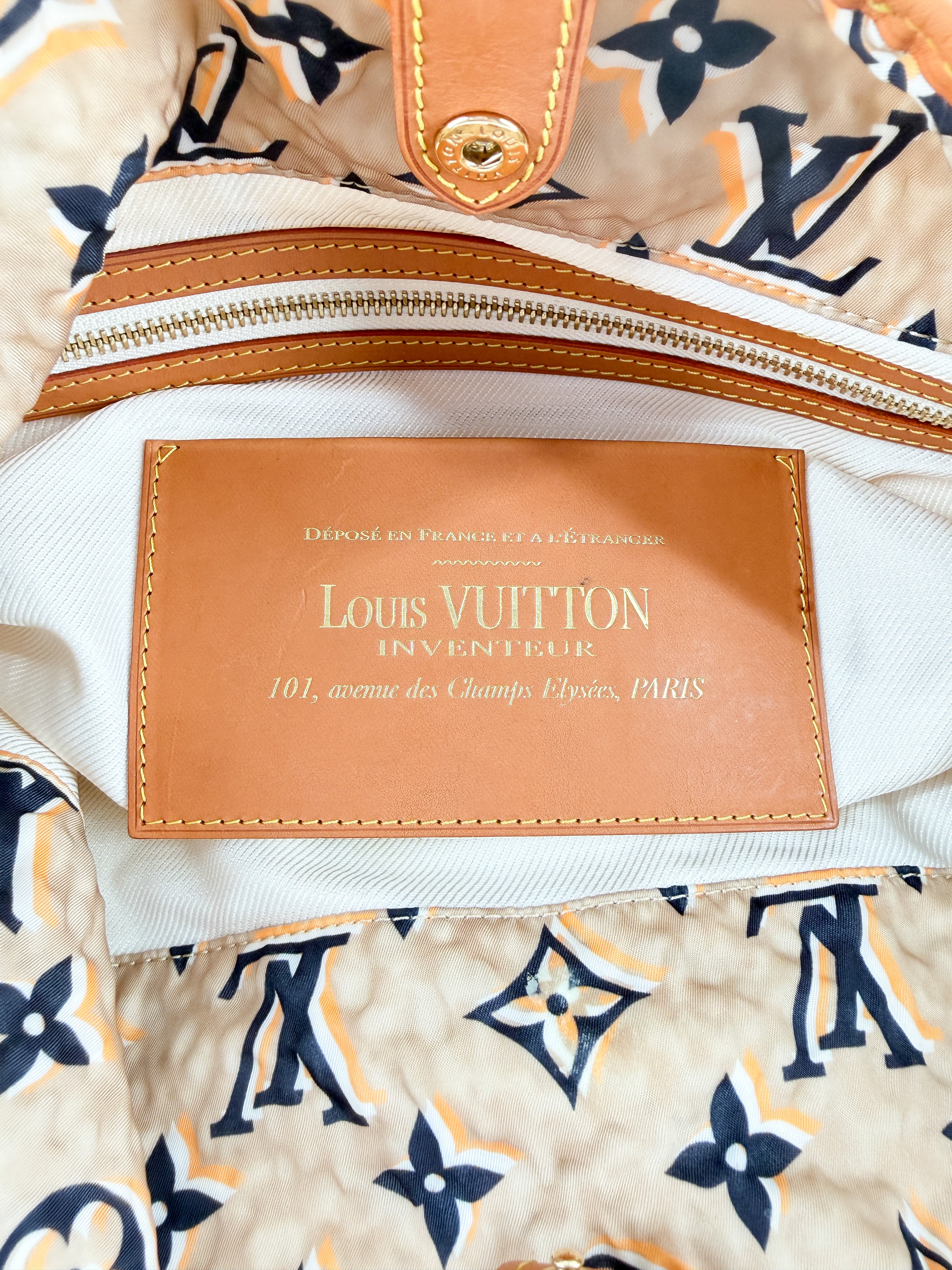 Louis Vuitton cream monogram Bulles MM Cruise Line FL4009