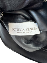 Bottega Veneta black leather small Cassette crossbody A00118842N