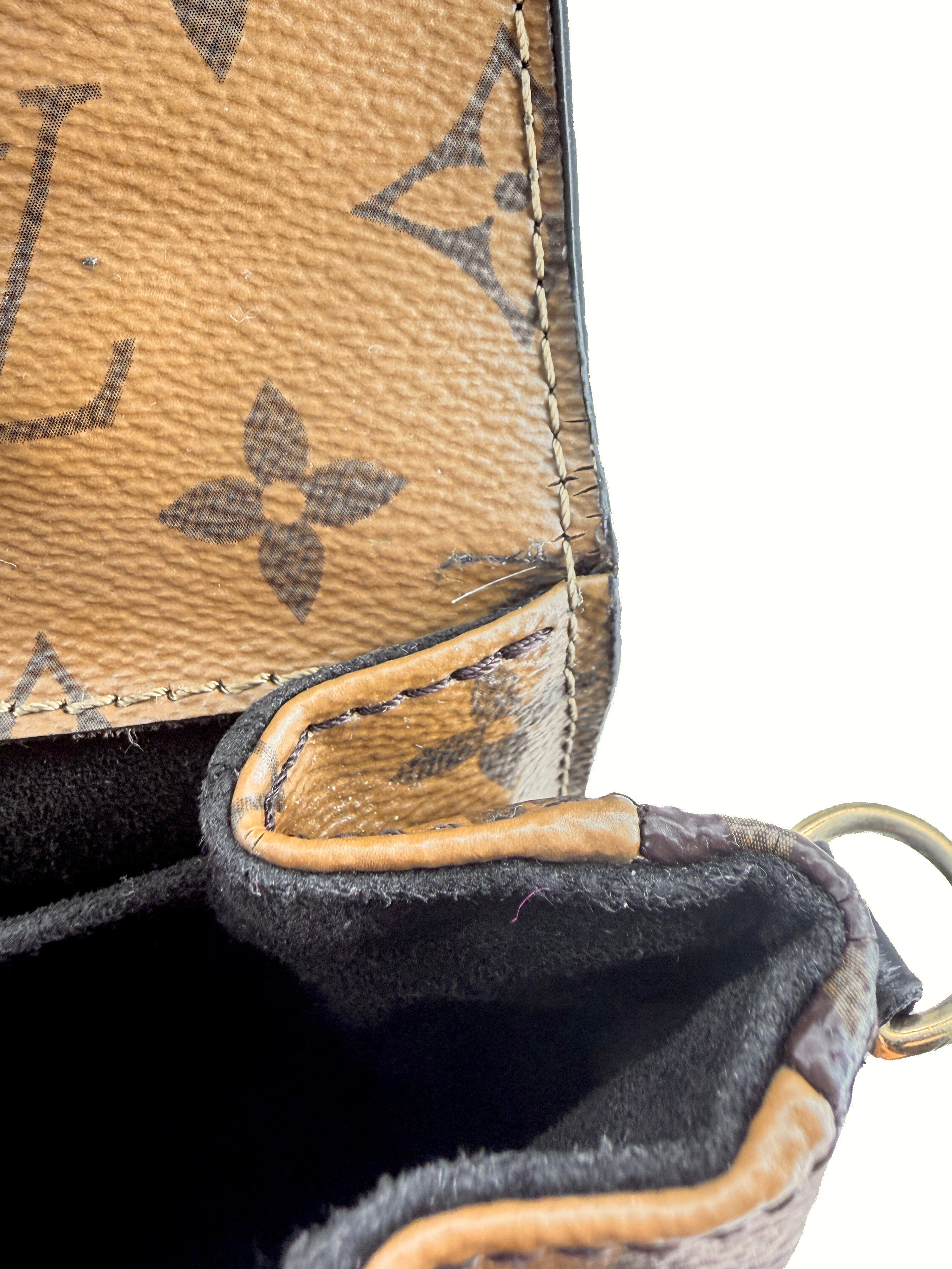 Louis Vuitton reverse monogram Pochette Metis SD0159
