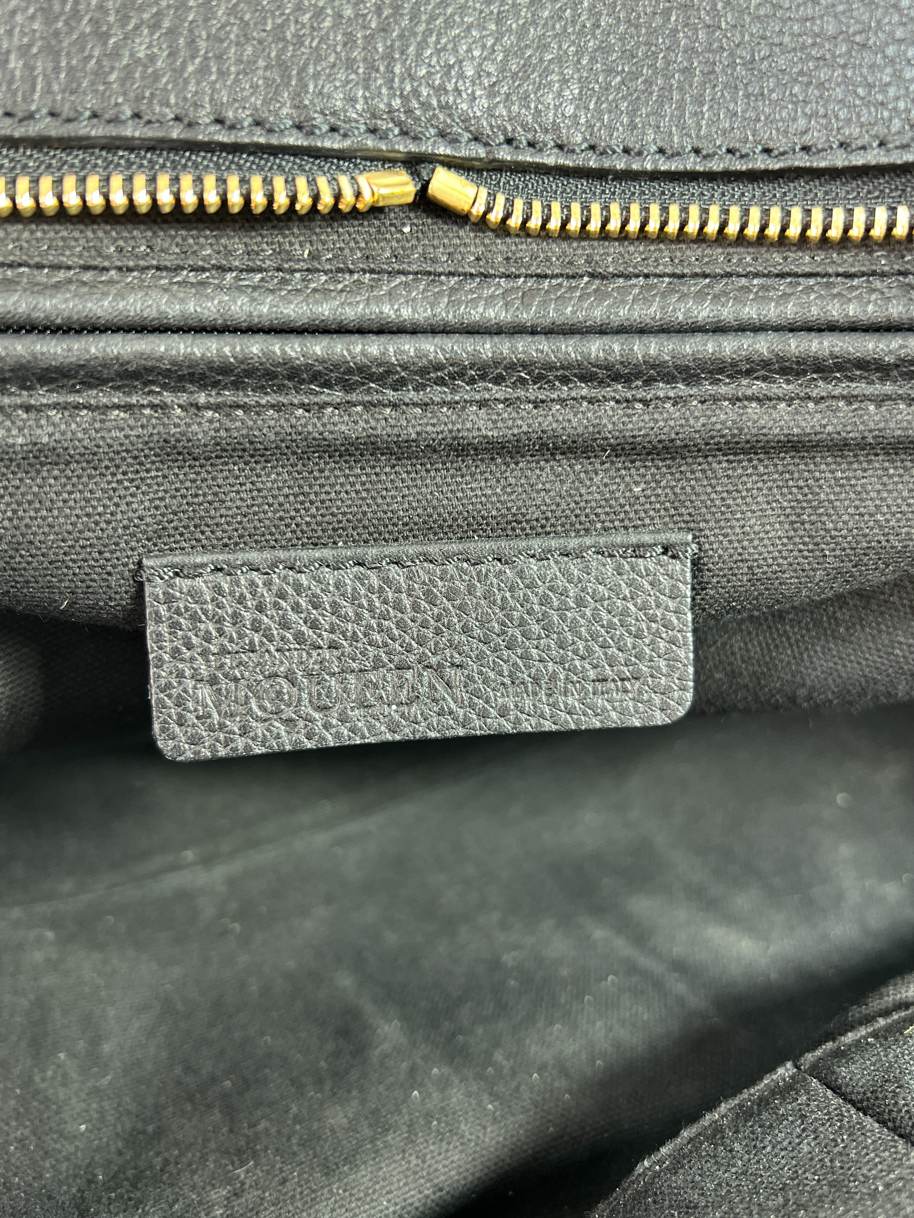 Alexander McQueen black leather Zippe tote