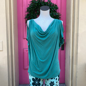 By Anthropologie green short sleeve top size Small