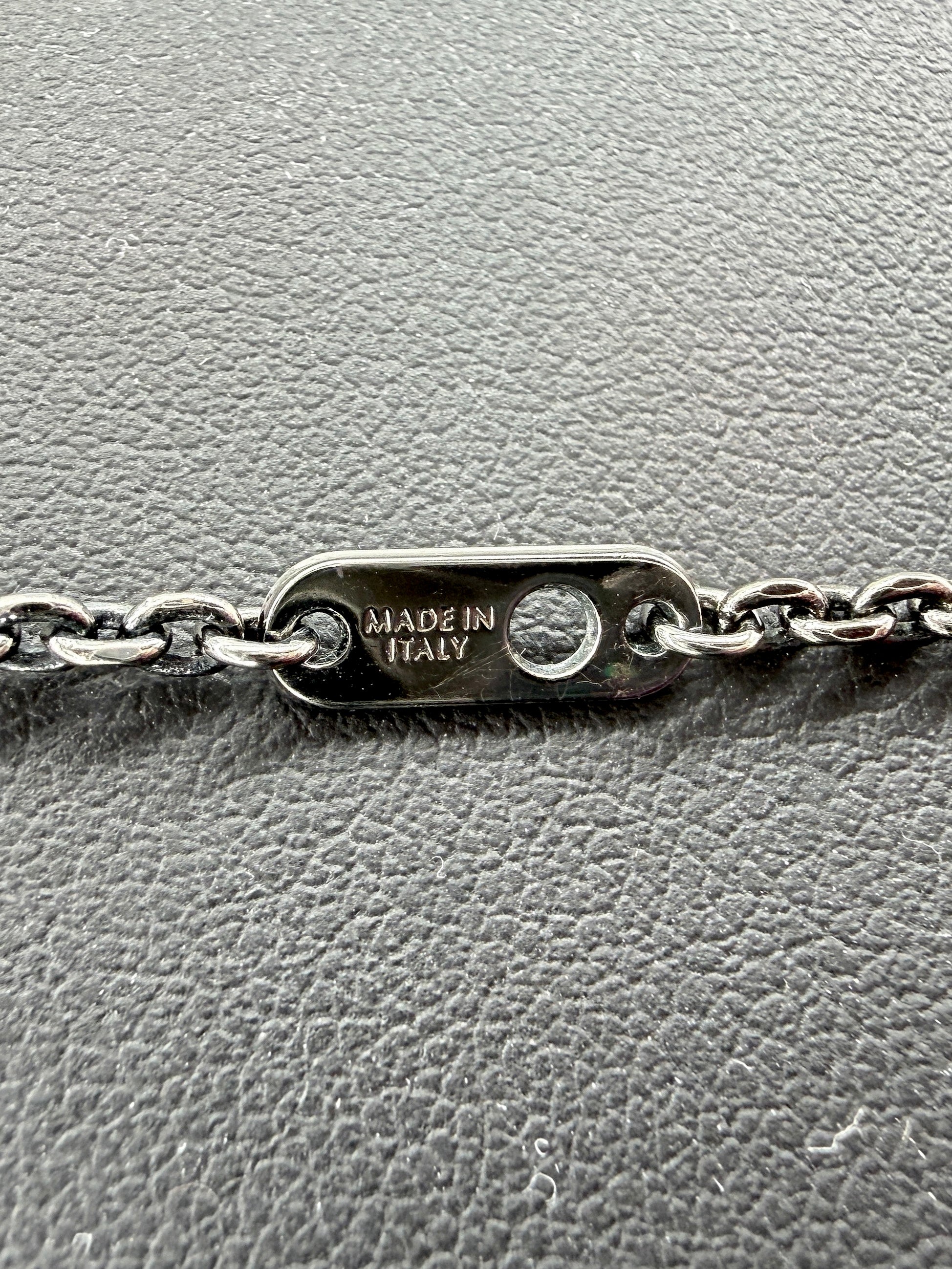 Louis Vuitton Vivienne necklace OB2243