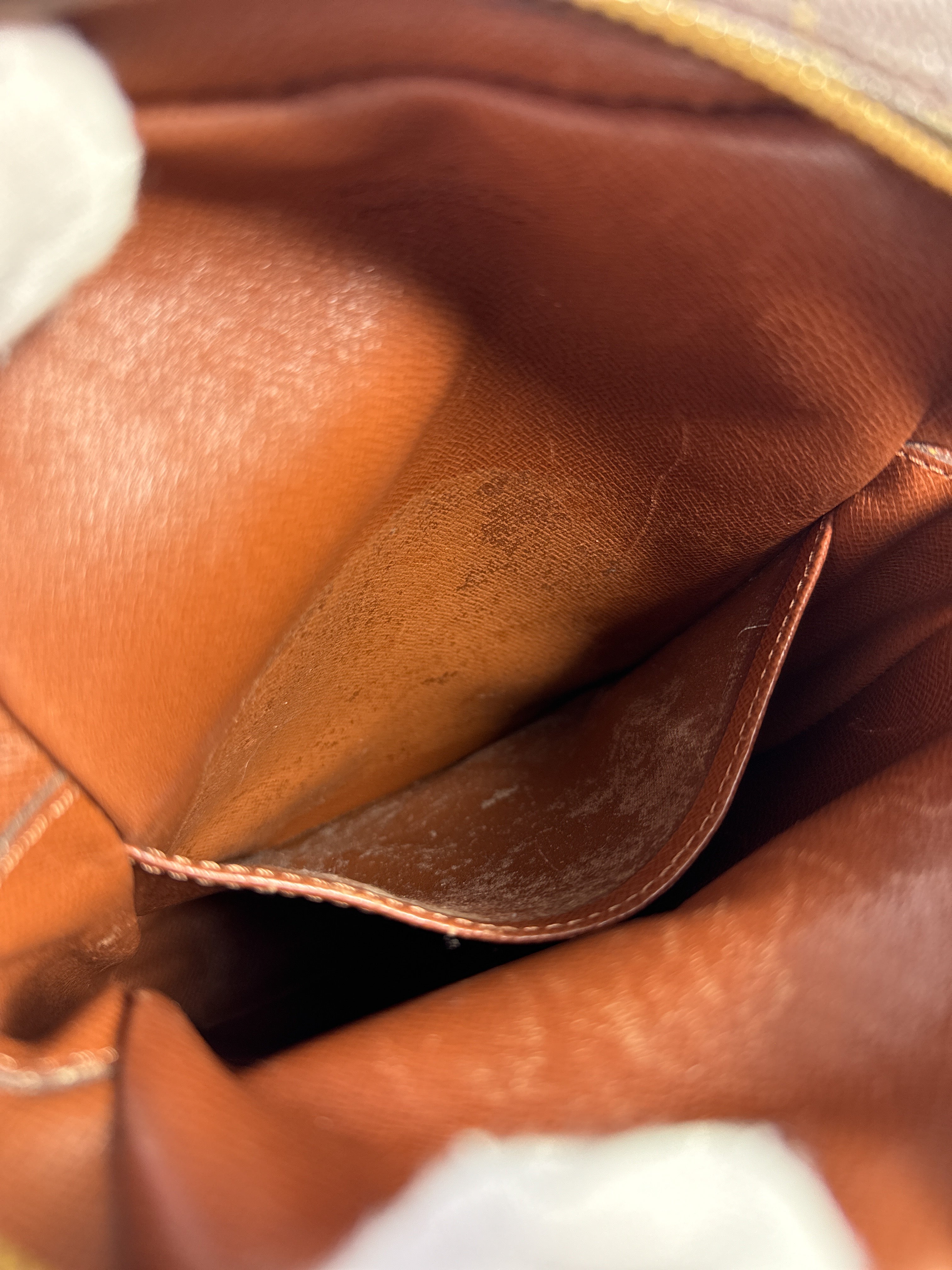 Louis Vuitton monogram vintage Amazone crossbody TH 8901