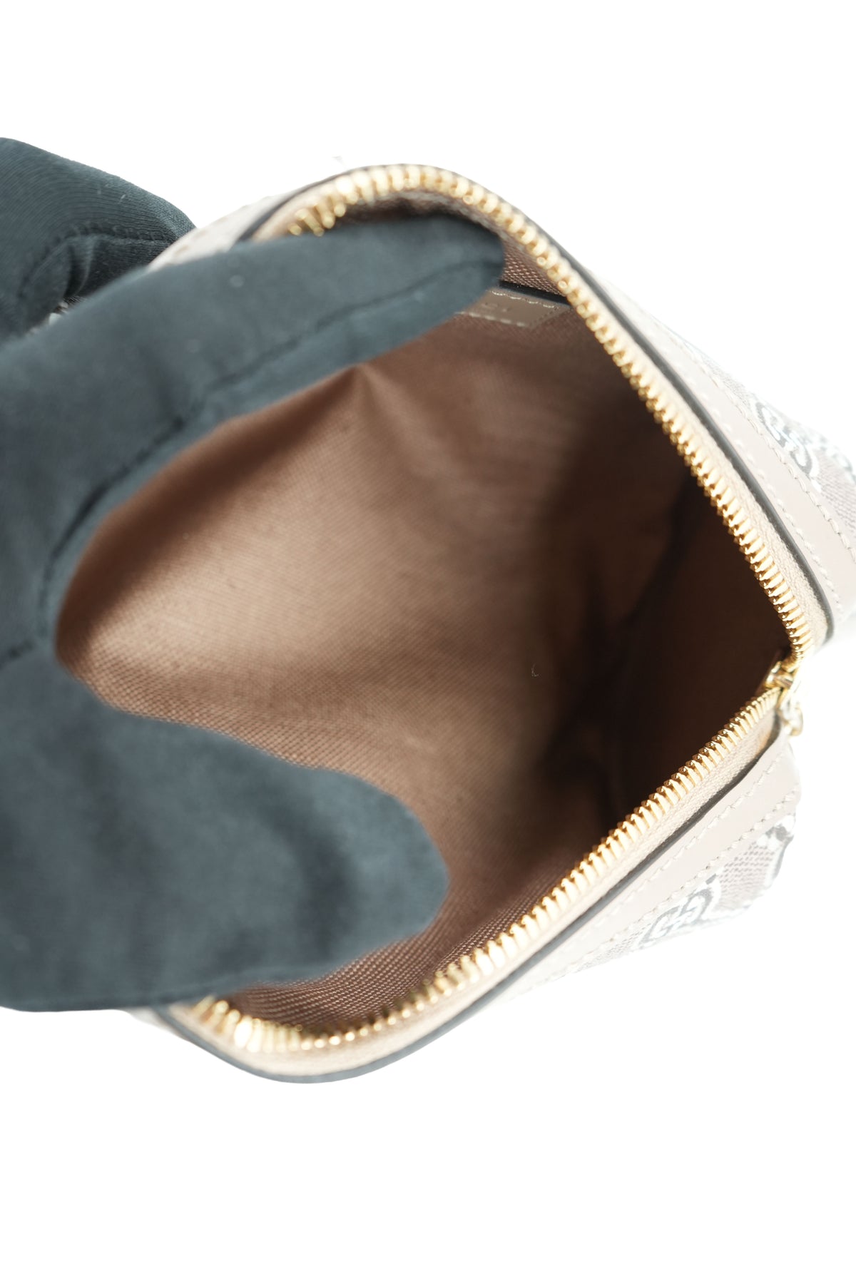 Gucci GG cylindrical Shadow bag  796231 520981