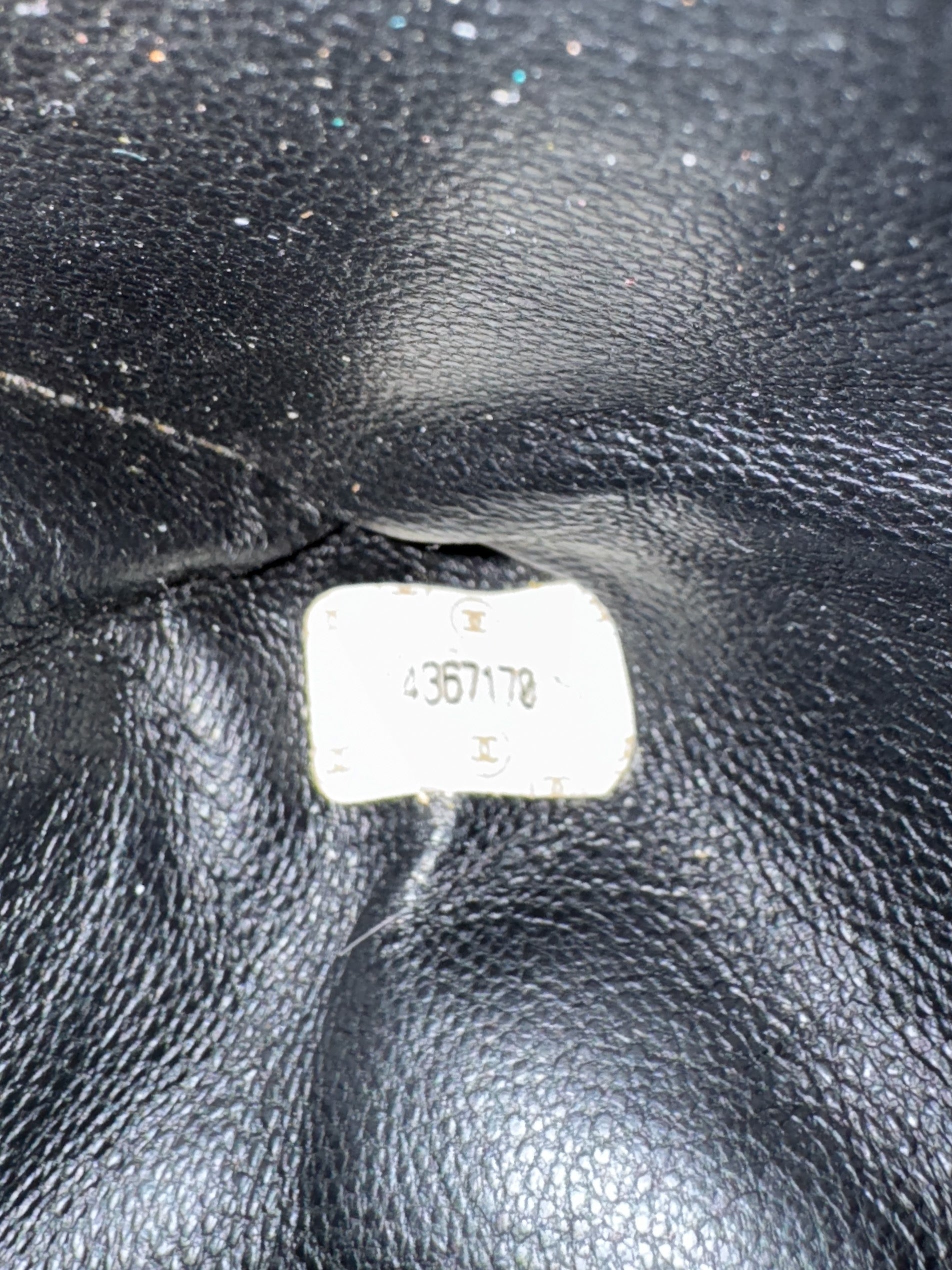 Chanel Caviar Quilted Jumbo Kelly Flap Black  4367160