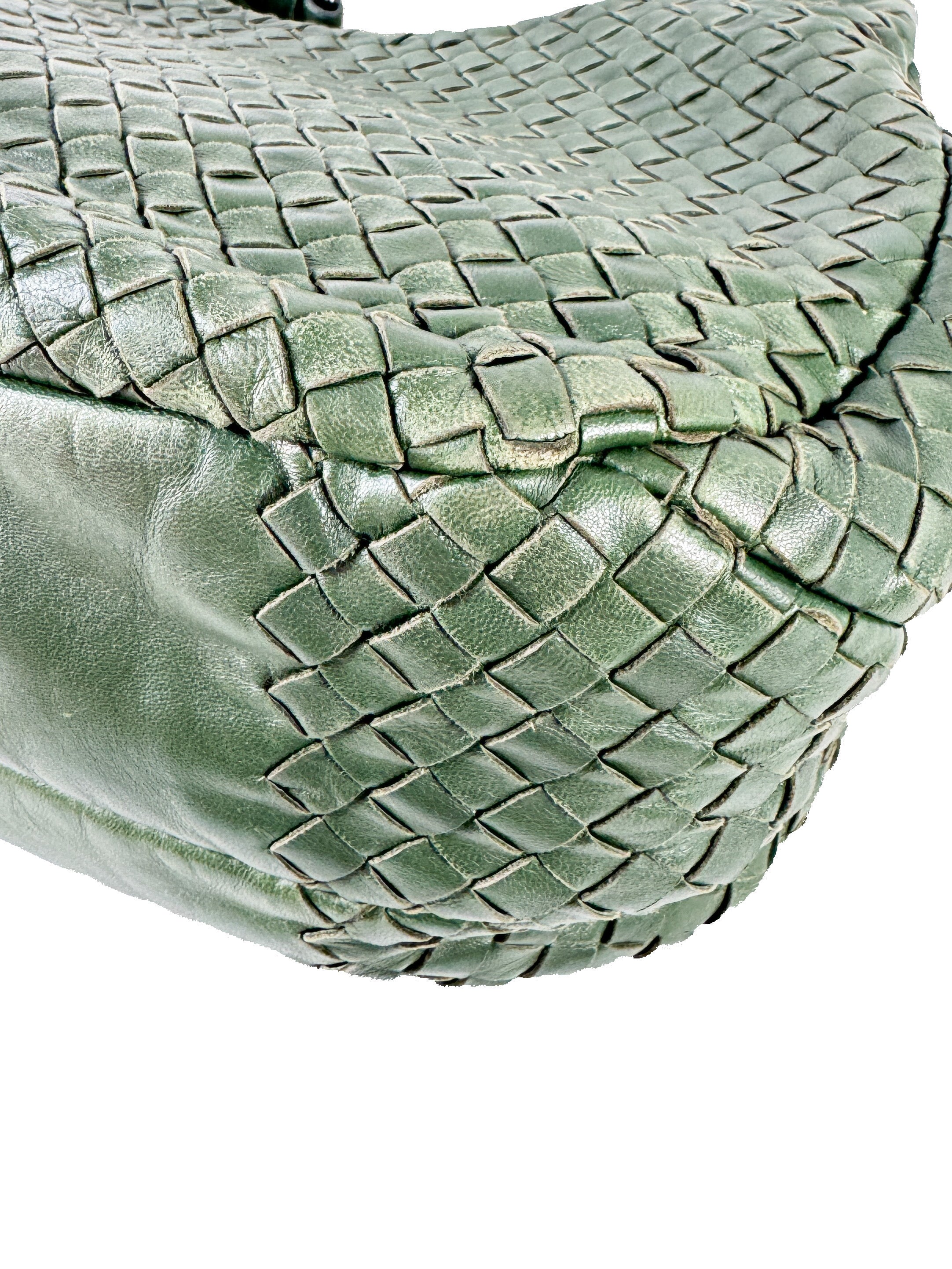 Bottega Veneta green intrecciato campana hobo 125787V00163278