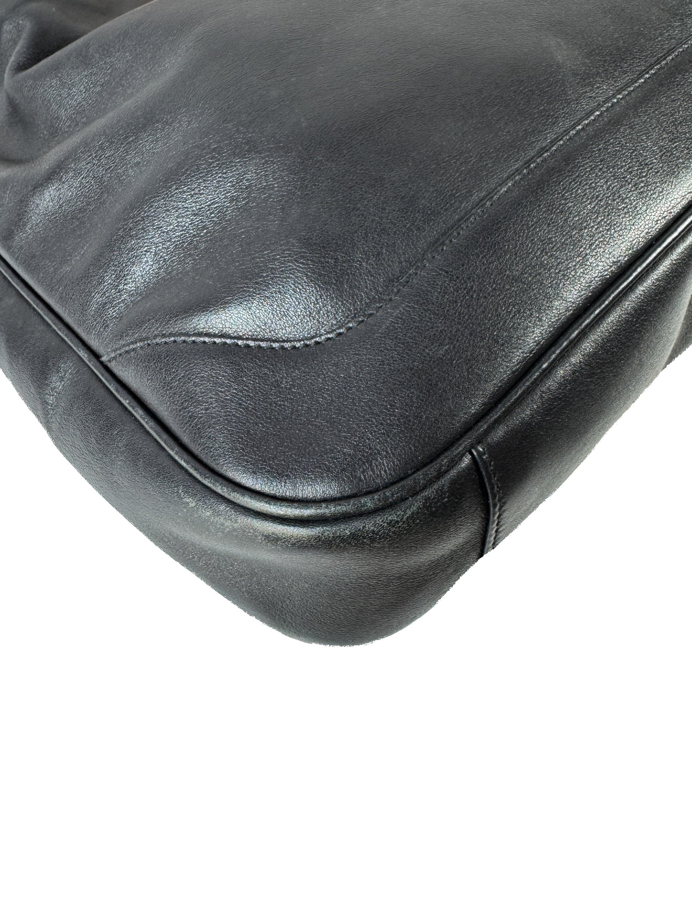 Gucci black leather bamboo handle bag 14095001553