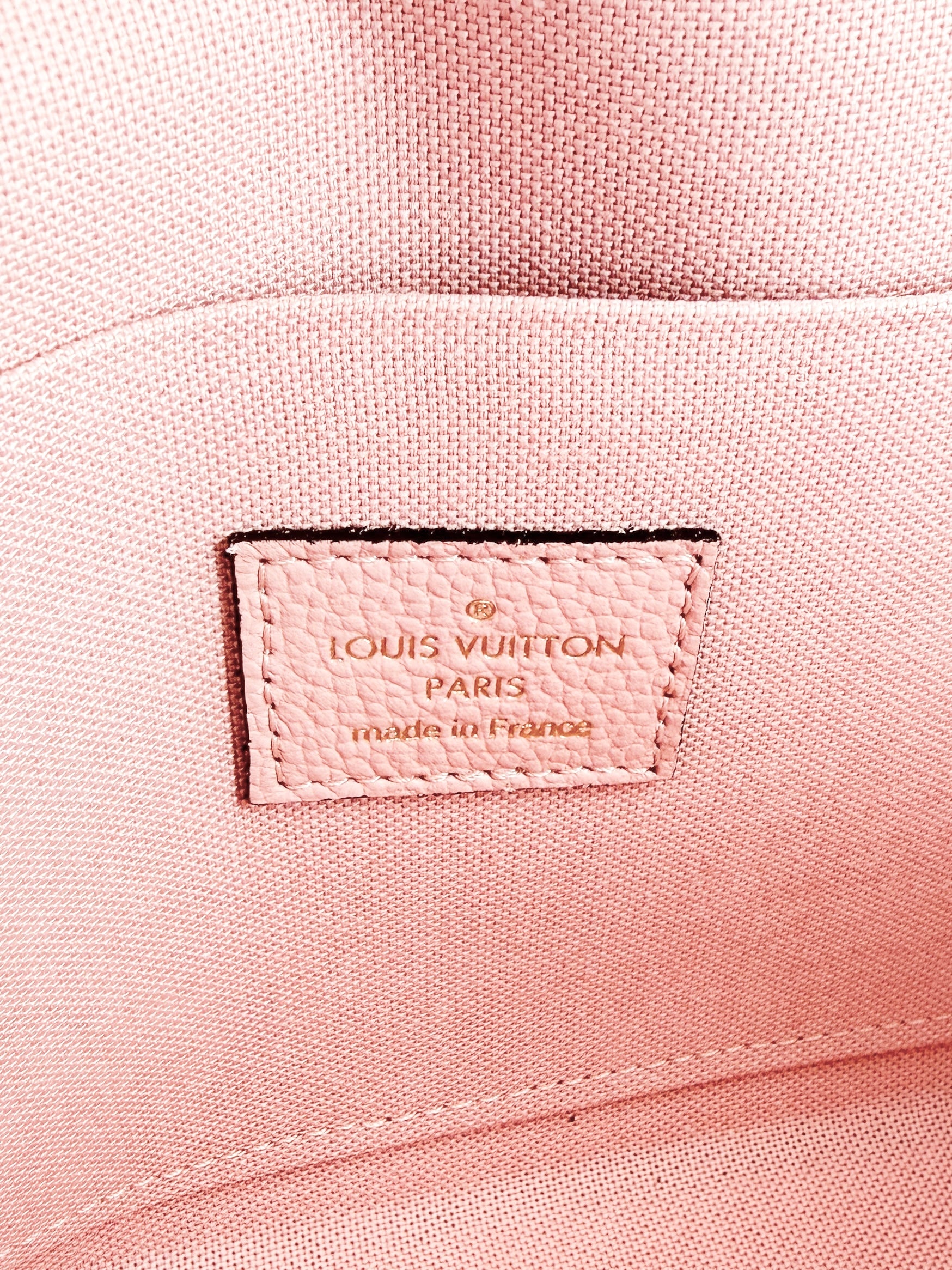 Louis Vuitton light pink empreinte leather Felicie pochette SP1260