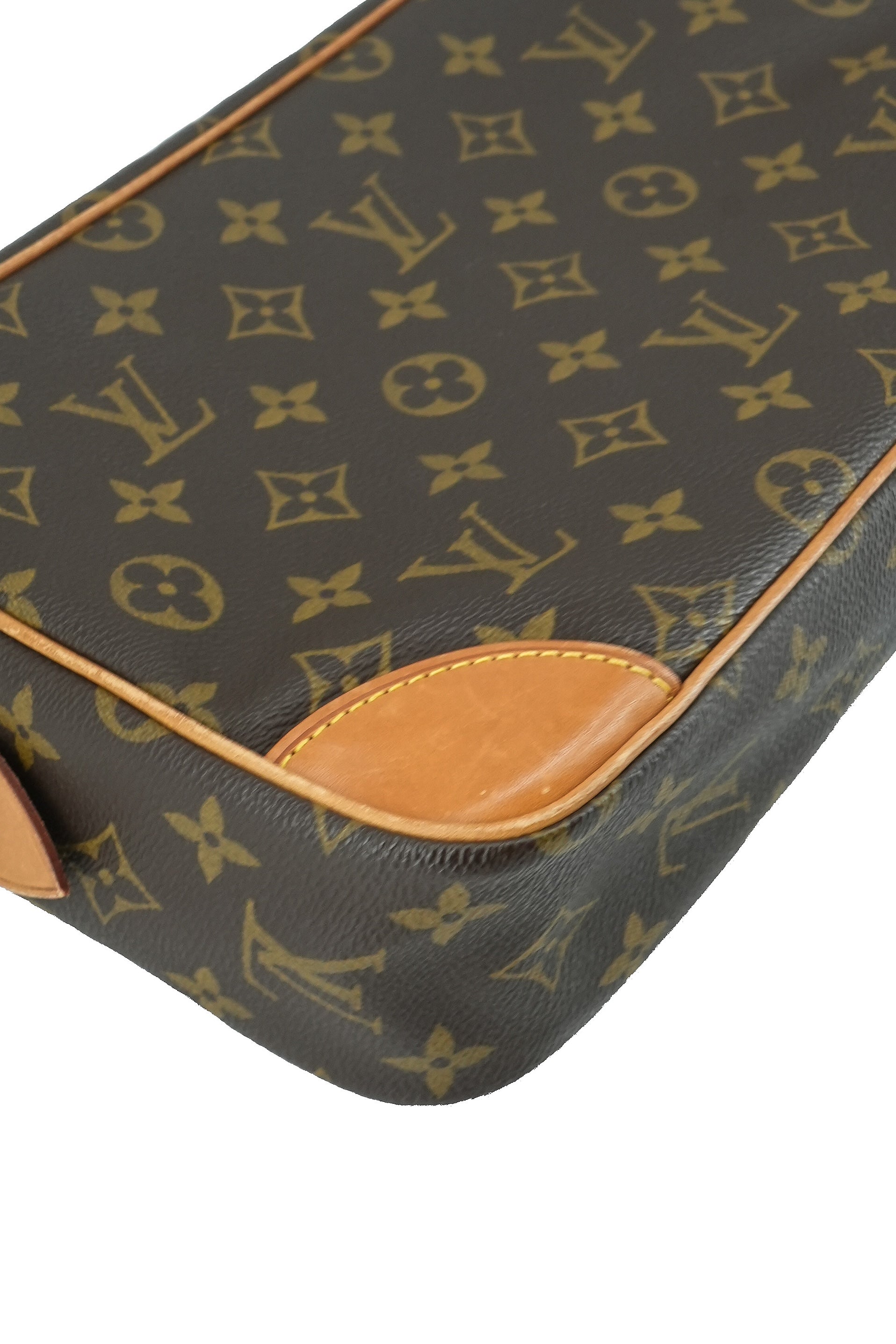 Louis Vuitton monogram Compiegne 28 clutch 8901 SL