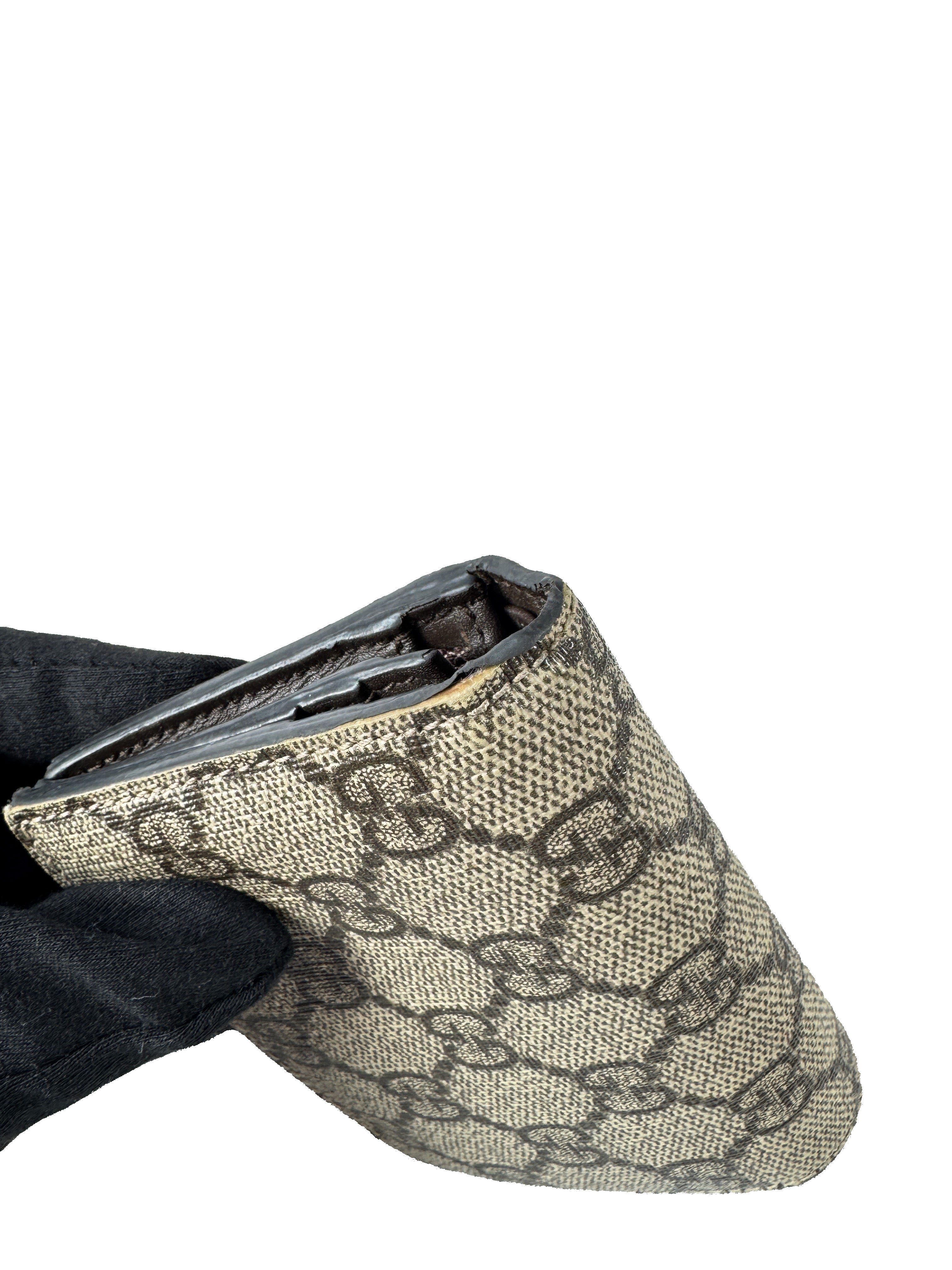 Gucci brown signature GG coated canvas compact wallet 525040 BOX *as is*