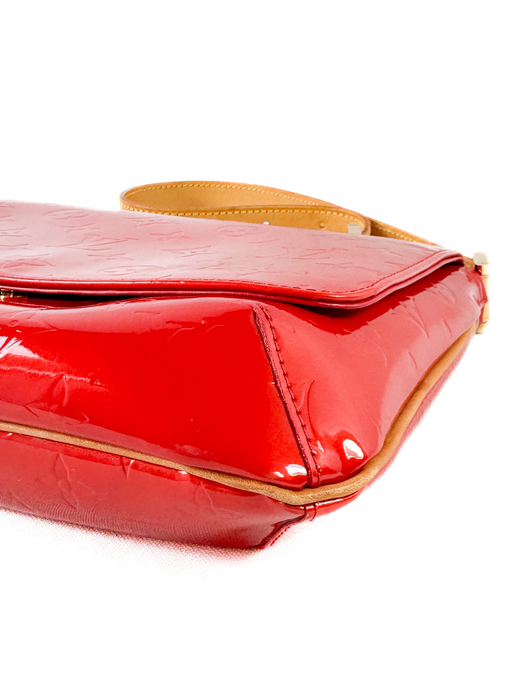 Louis Vuitton red vernis Thompson street shoulder bag CA0031