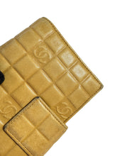 Chanel beige leather Chocolate bar wallet 8372170