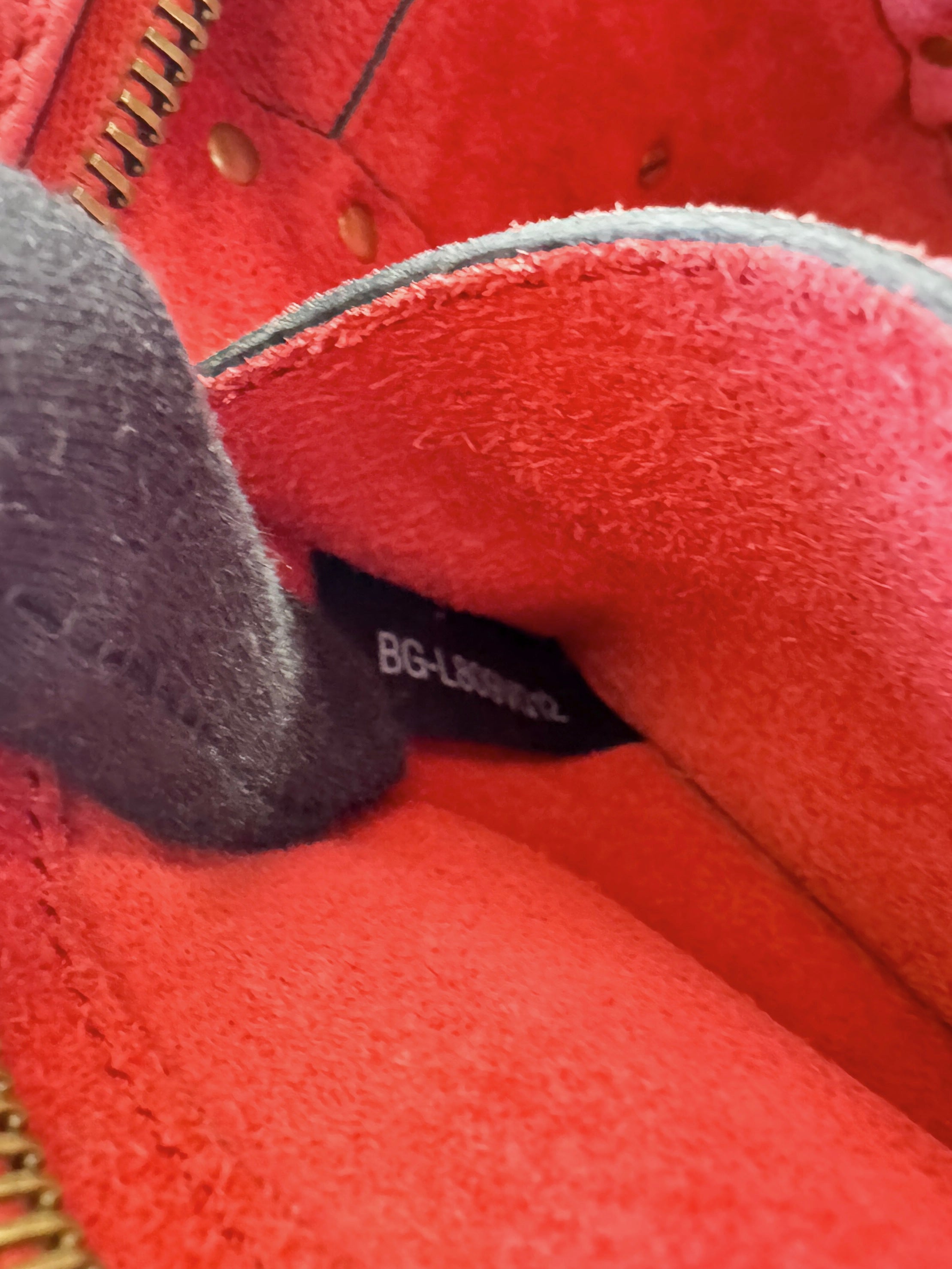 Valentino Garavani red rockstud crossbody BG-L809V012