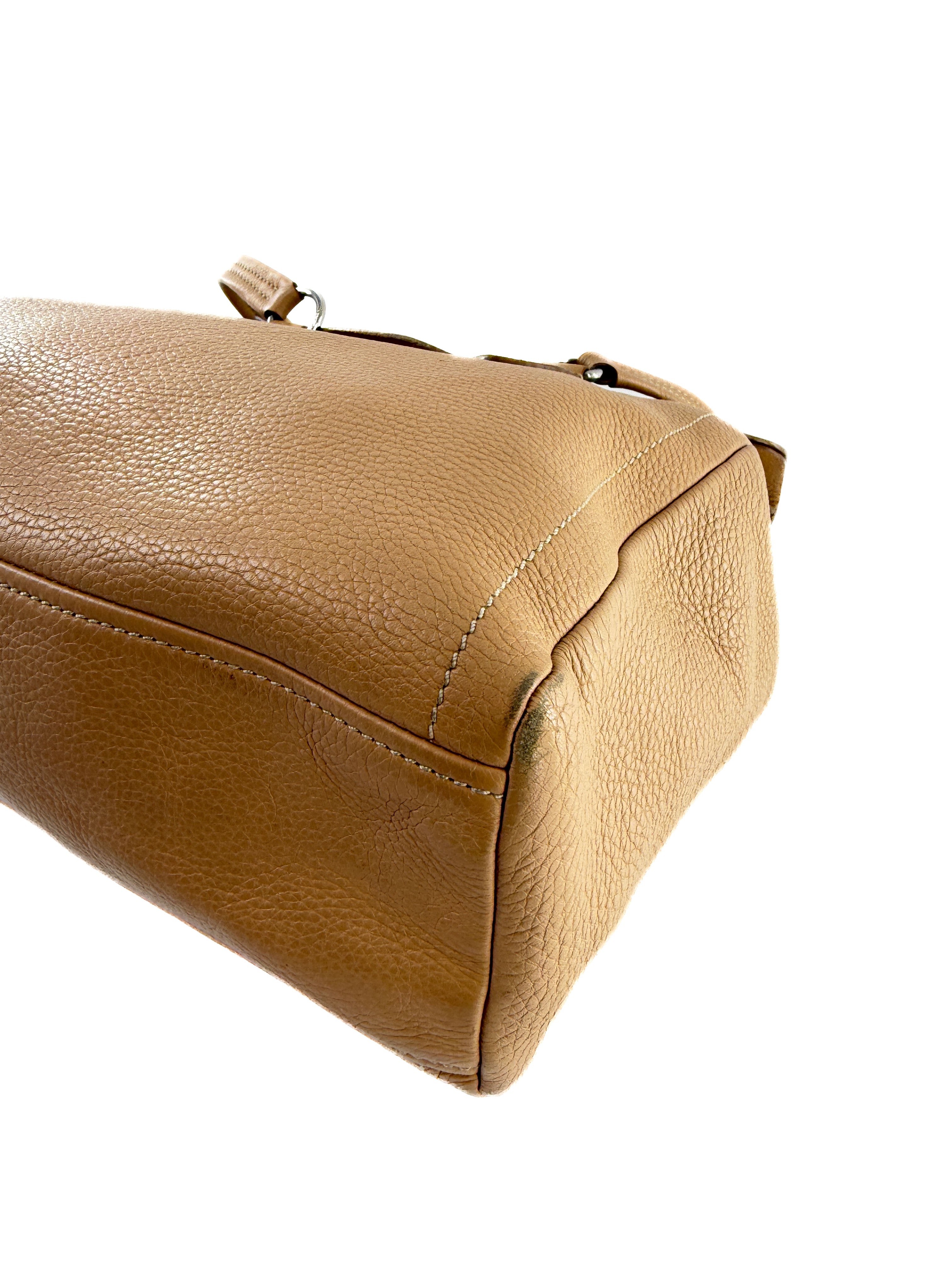 Prada beige Vitello Daino leather shoulder bag 140 - My Girlfriend's Wardrobe LLC