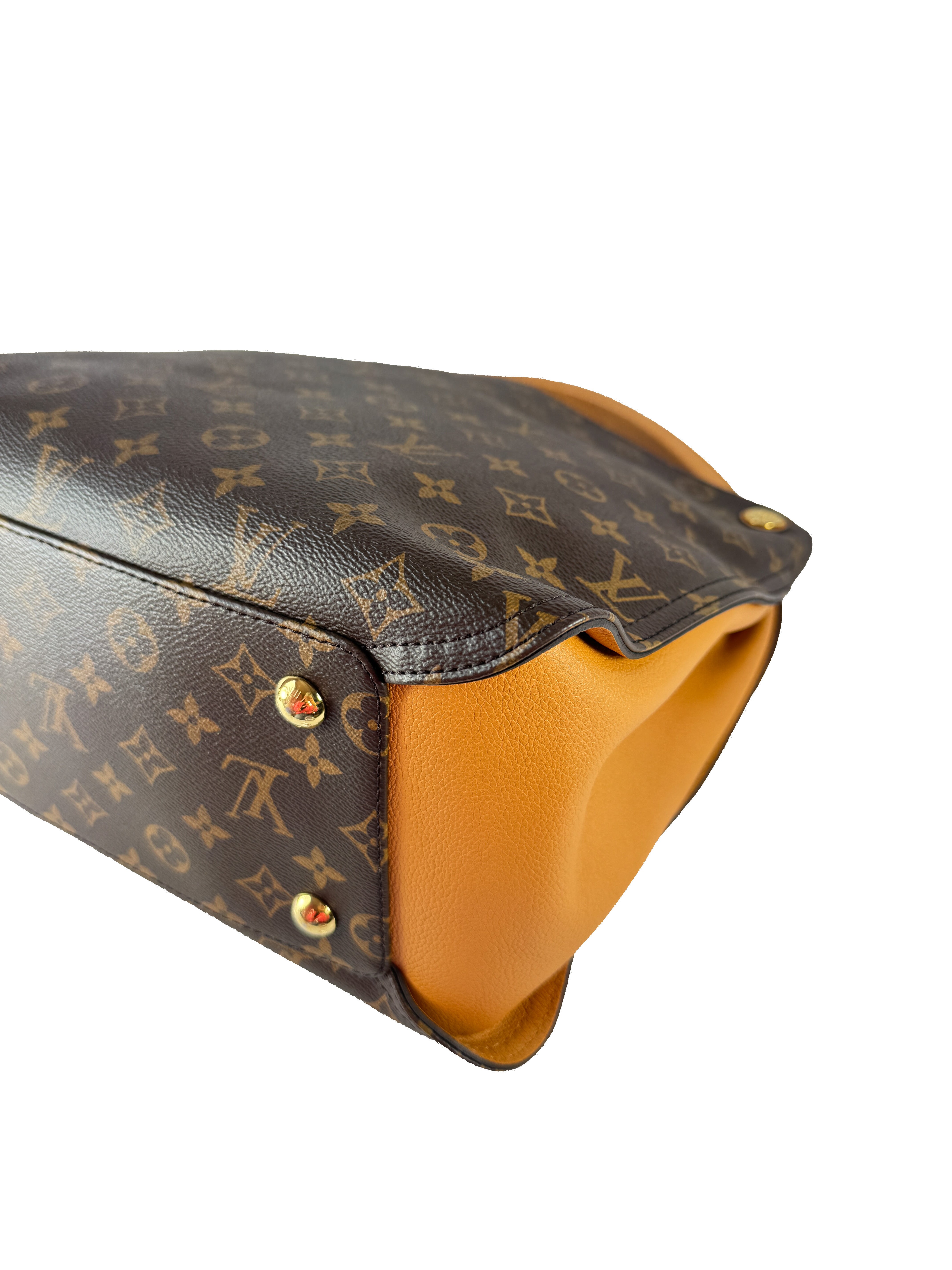 Louis Vuitton monogram gold Gaia shoulder bag DR0136