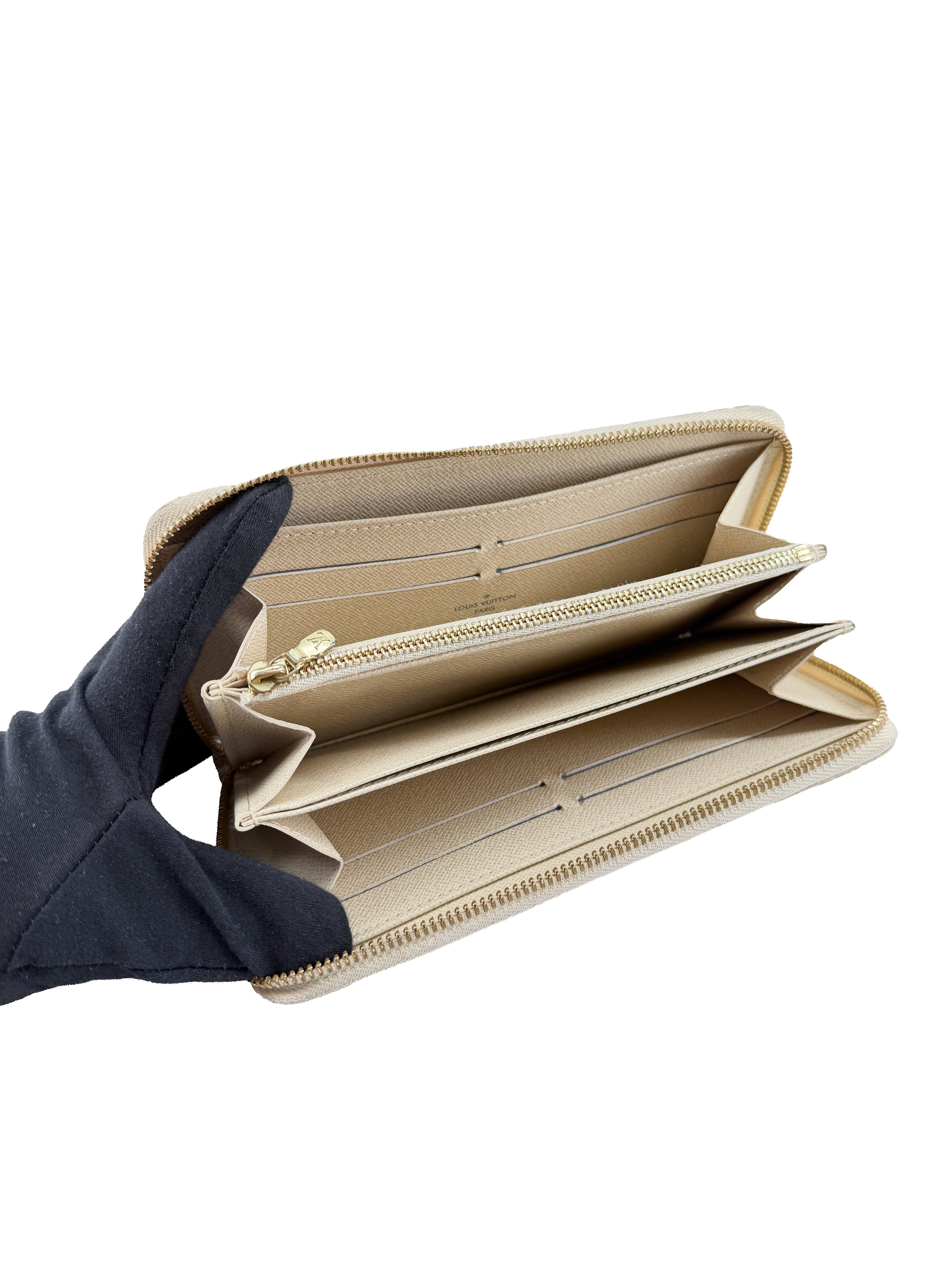 Louis Vuitton damier azur zippy wallet CA4069