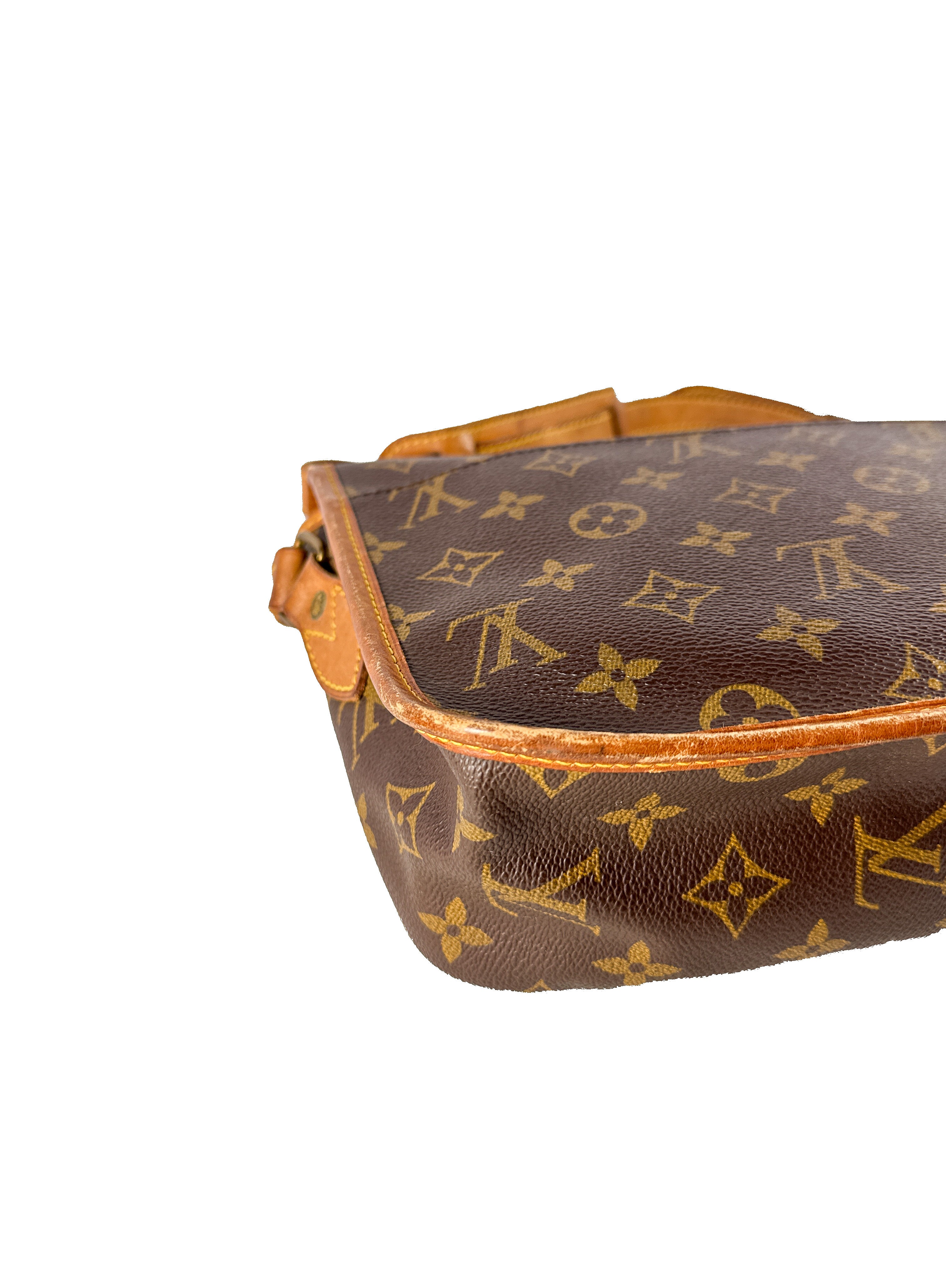 Louis Vuitton monogram Gibeciere MM crossbody AR0911