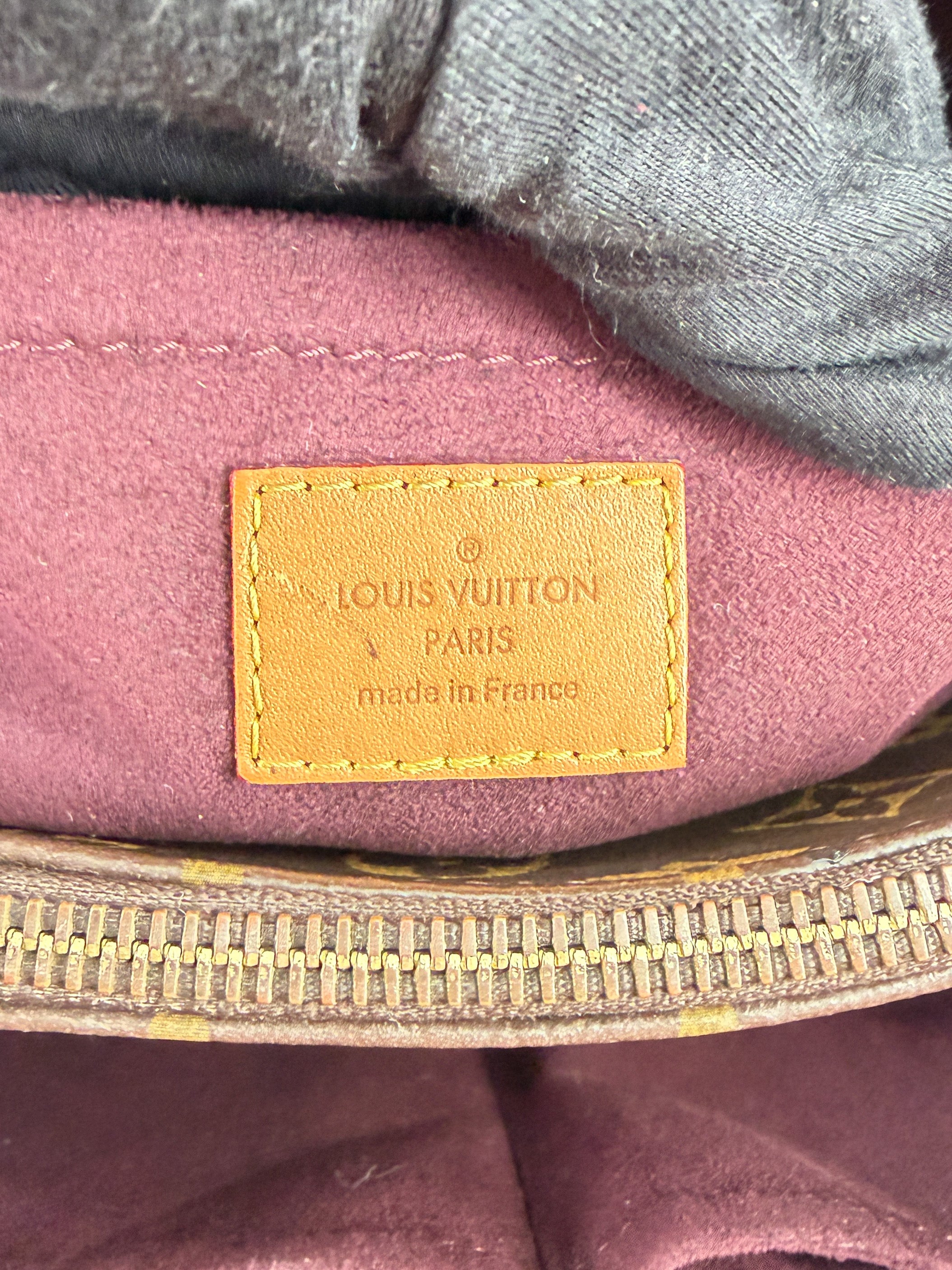 Louis Vuitton monogram Montaigne GM TR3155