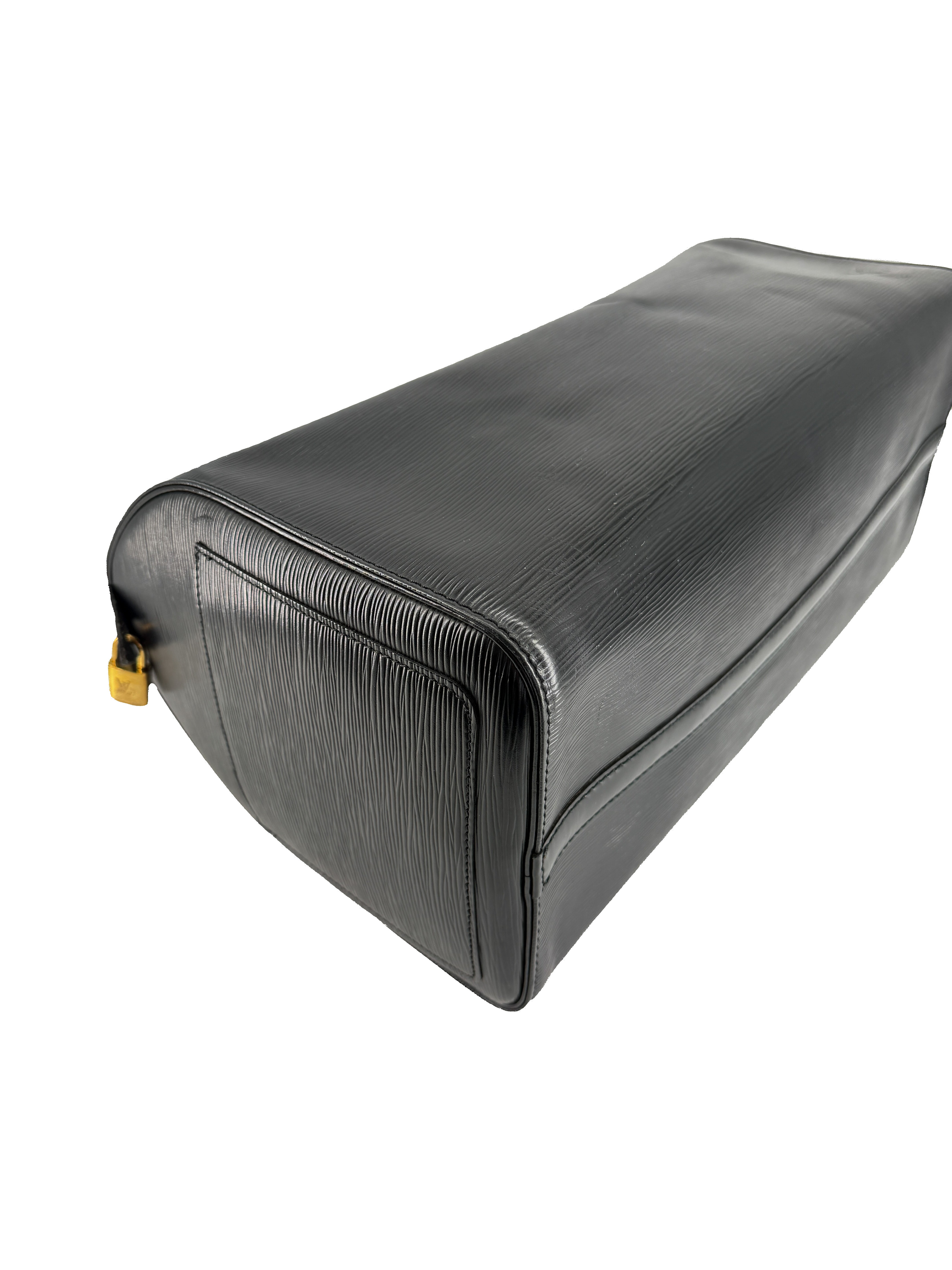 Louis Vuitton black epi Speedy 40 VI0921