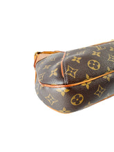 Louis Vuitton monogram Thames PM MI3049