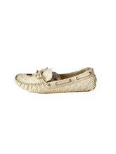 Louis Vuitton cream leather Gloria loafers size 37.5 ND0142