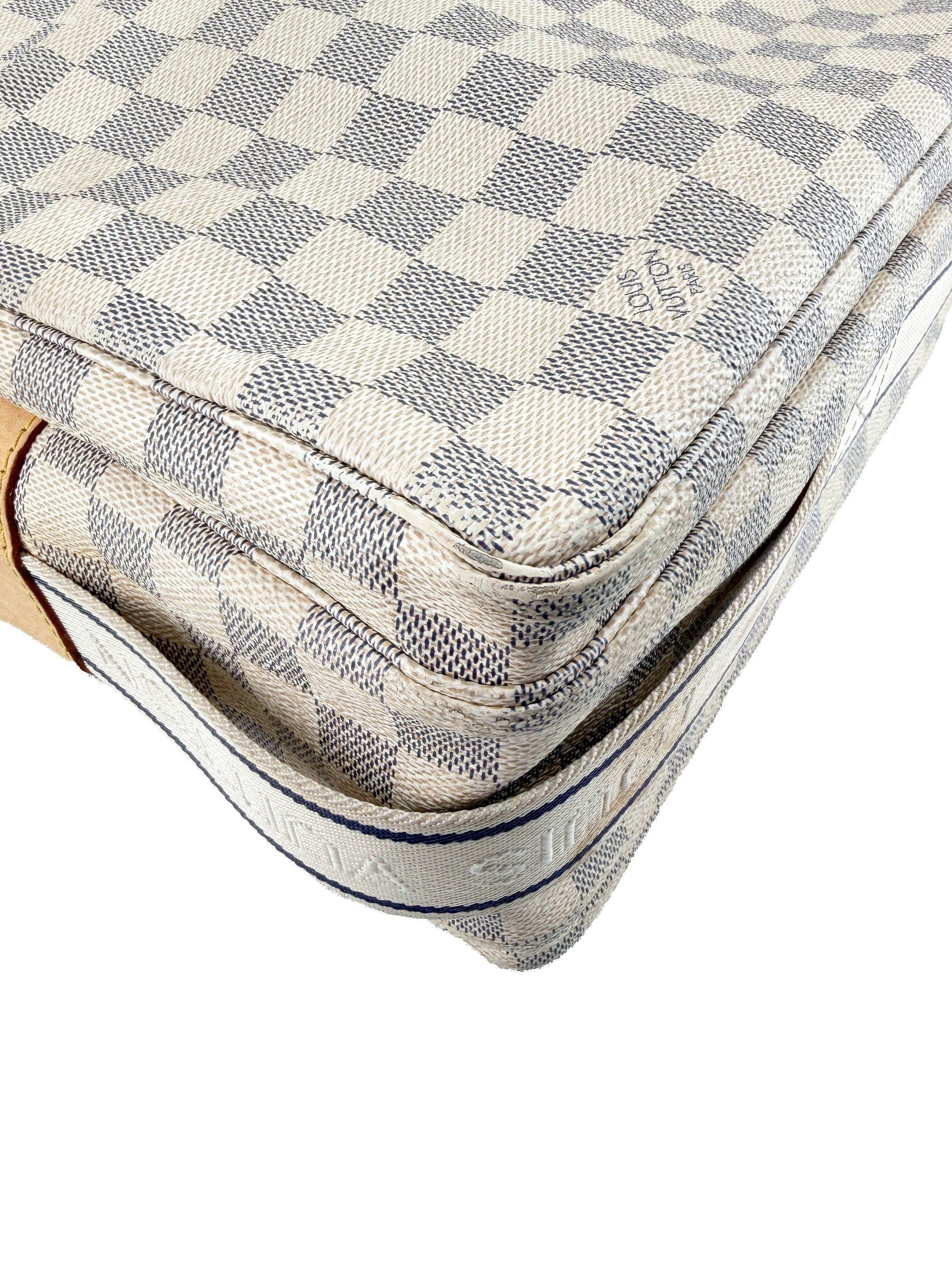 Louis Vuitton damier azur naviglio SR1057