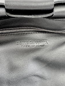 Bottega Veneta black leather small Cassette crossbody A00118842N