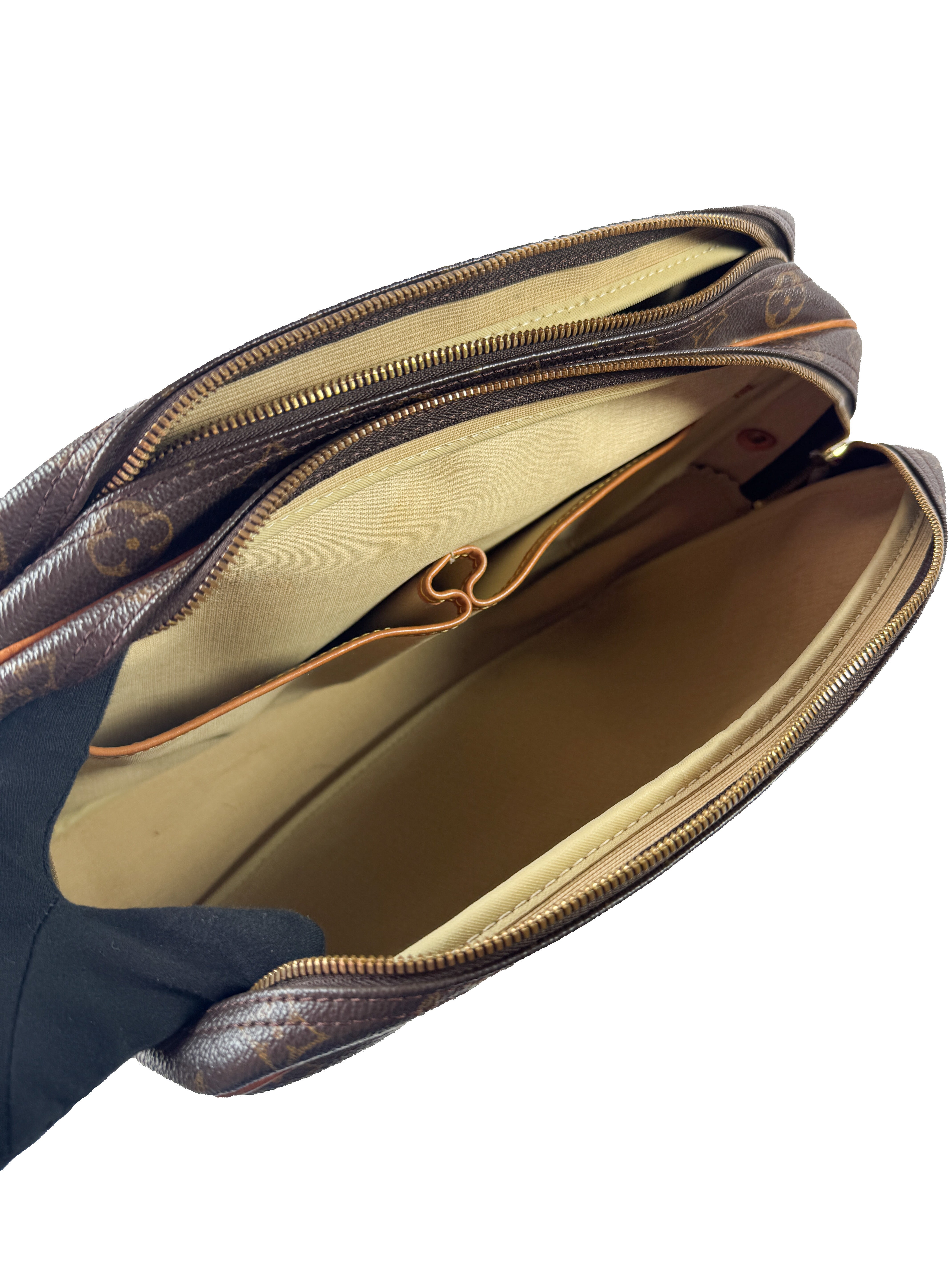 Louis Vuitton monogram reporter GM SP1909