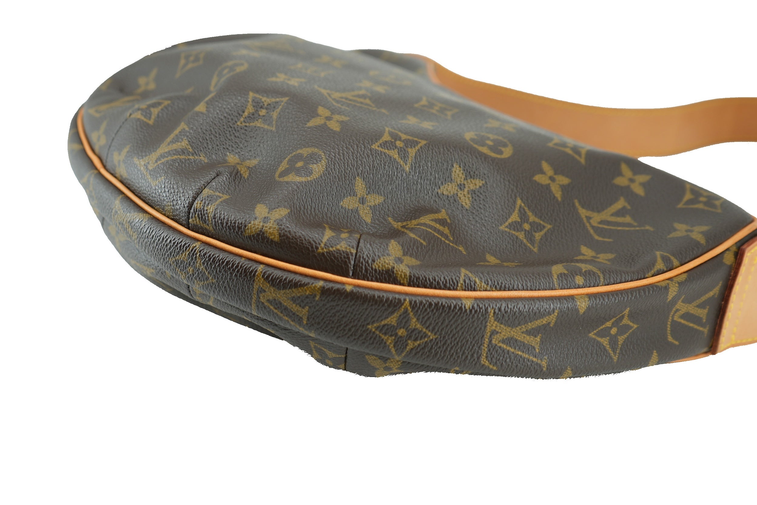 Louis Vuitton monogram Croissant MM TH1022
