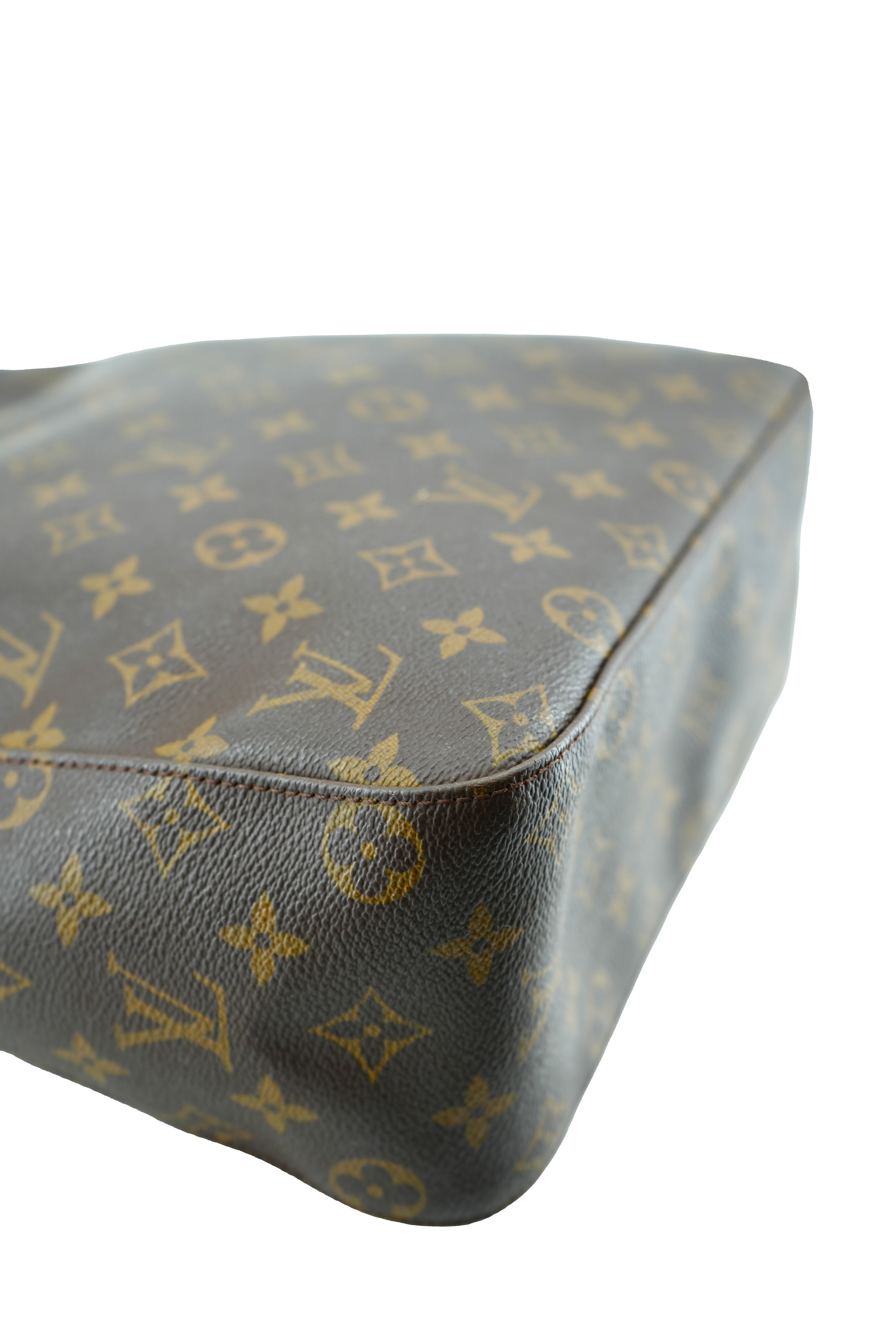 Louis Vuitton monogram Looping GM DU0012