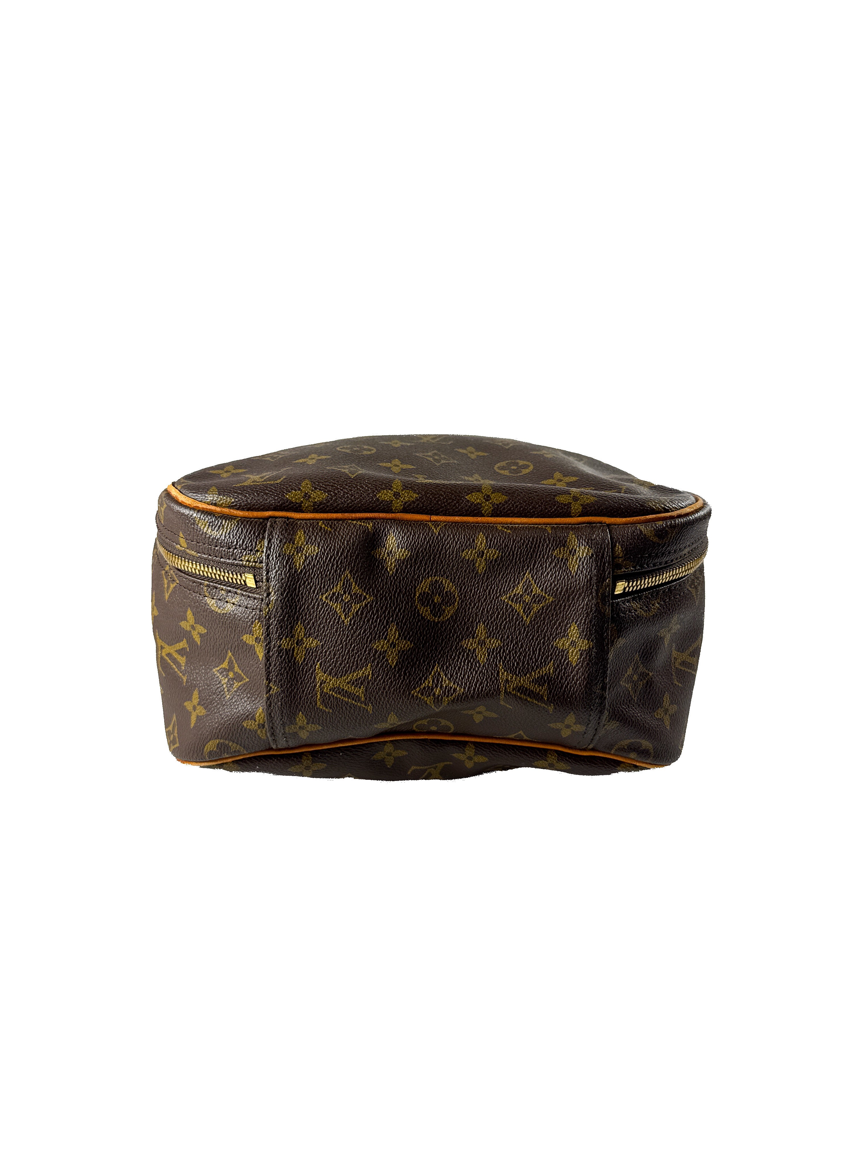 Louis Vuitton monogram excursion bag VI0926
