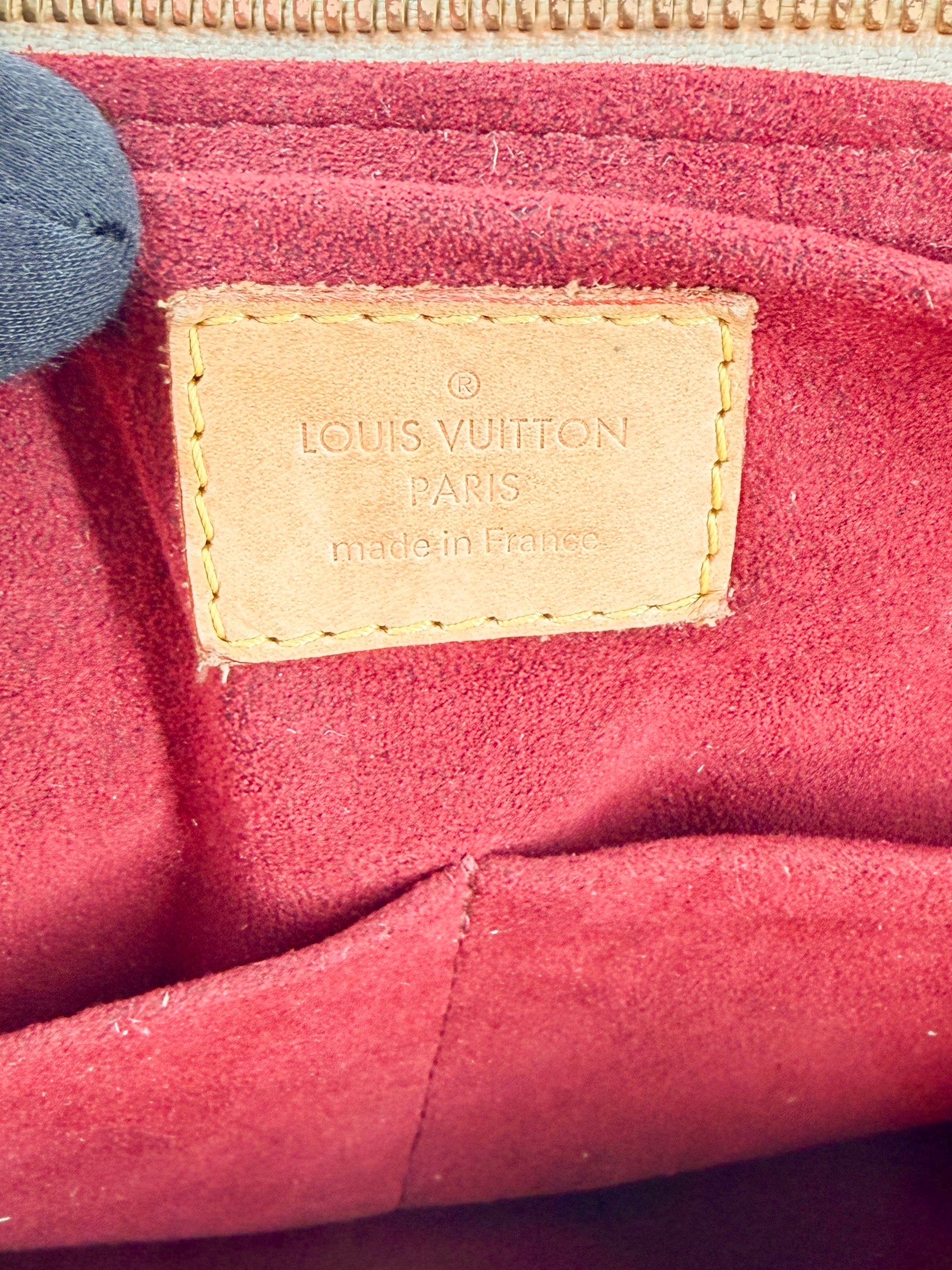 Louis Vuitton white multicolor Courtney MM