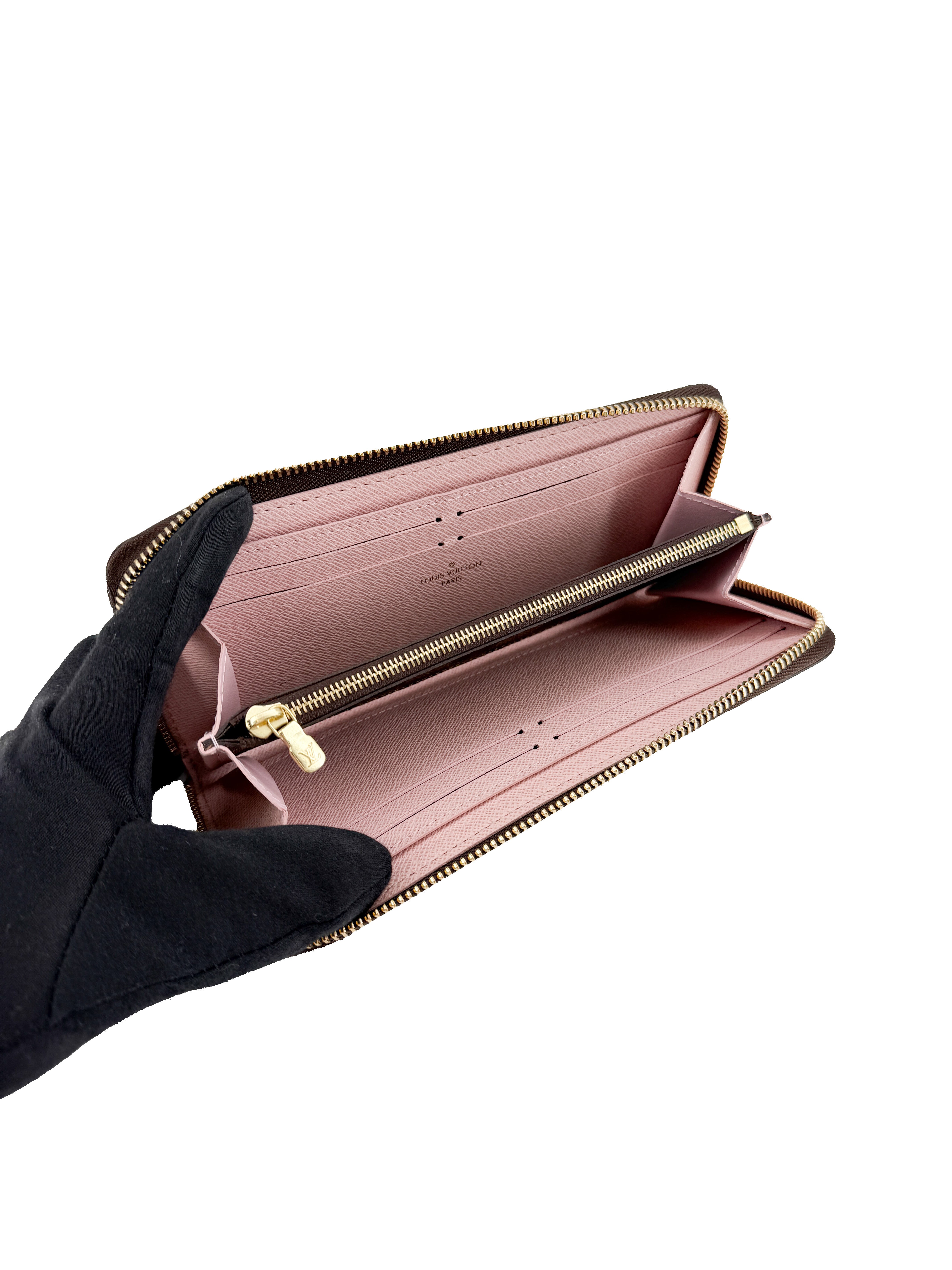 Louis Vuitton damier ebene Rose Ballerine Clemence wallet NFC
