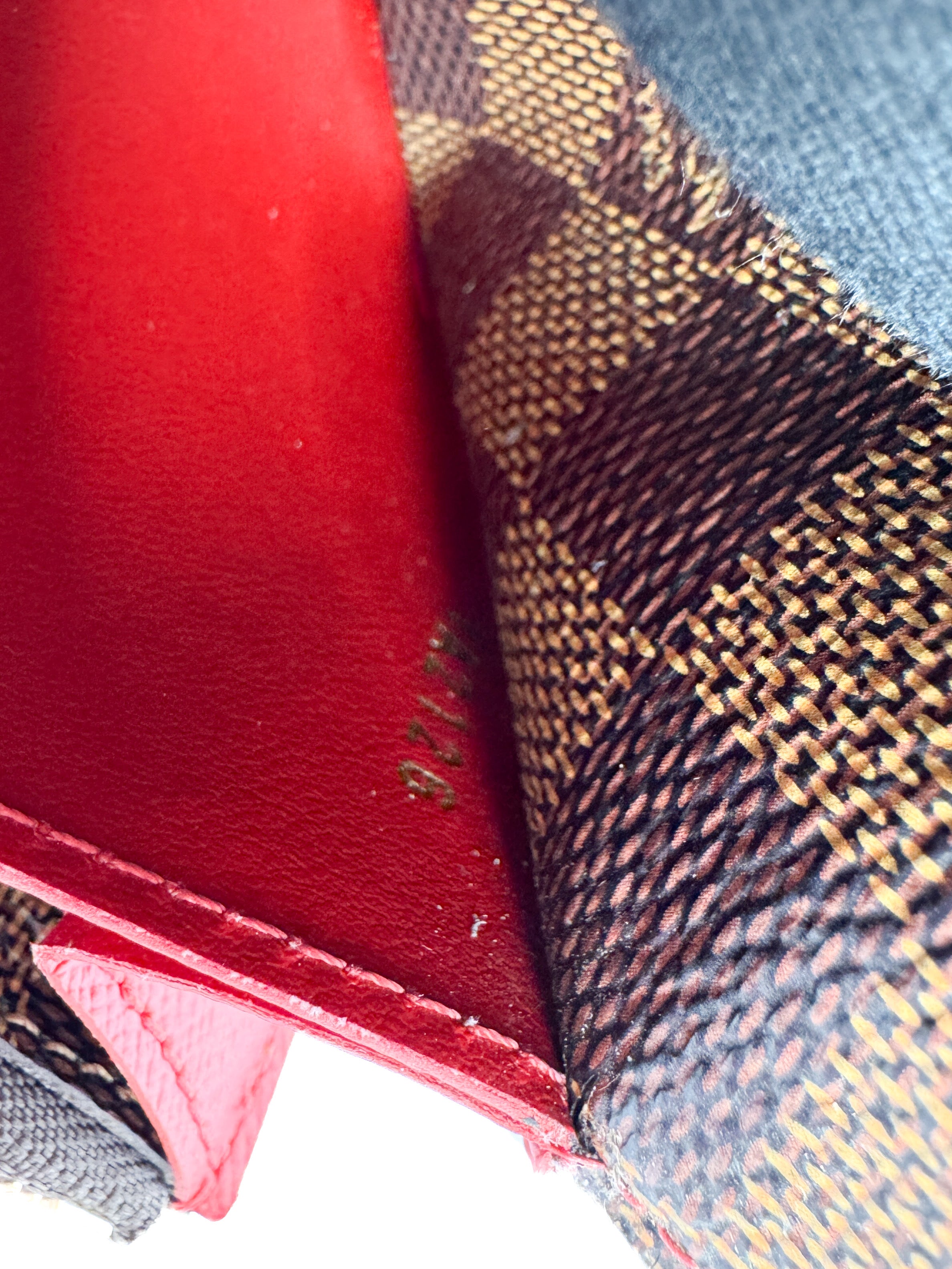 Louis Vuitton damier ebene Emilie wallet  TA2126