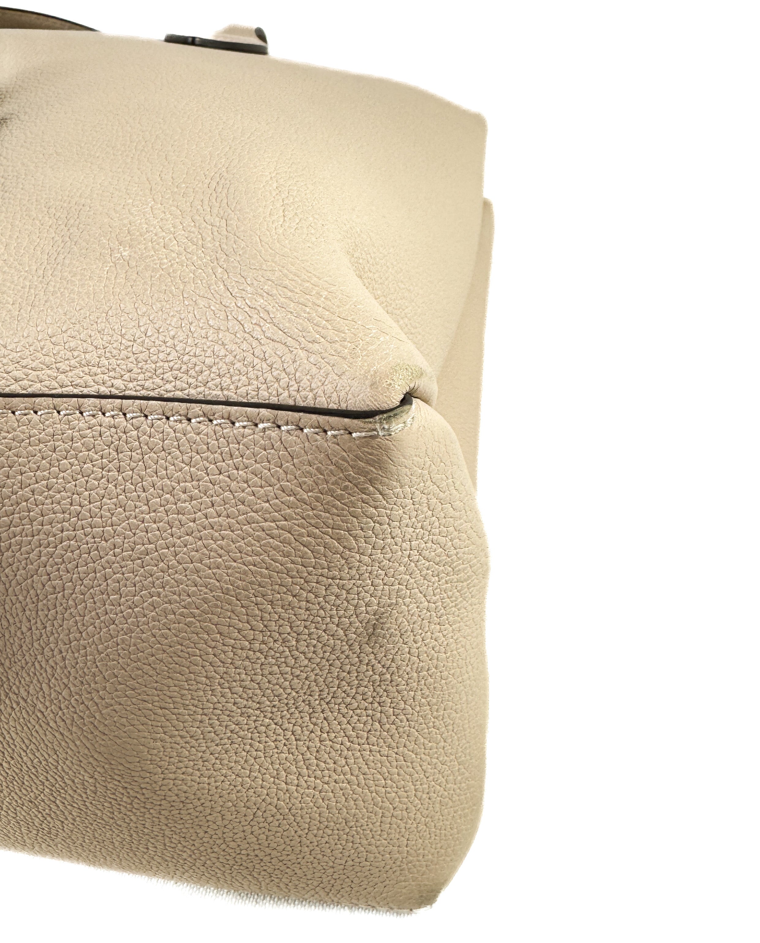 Louis Vuitton greige Lockme shopper (NFC)