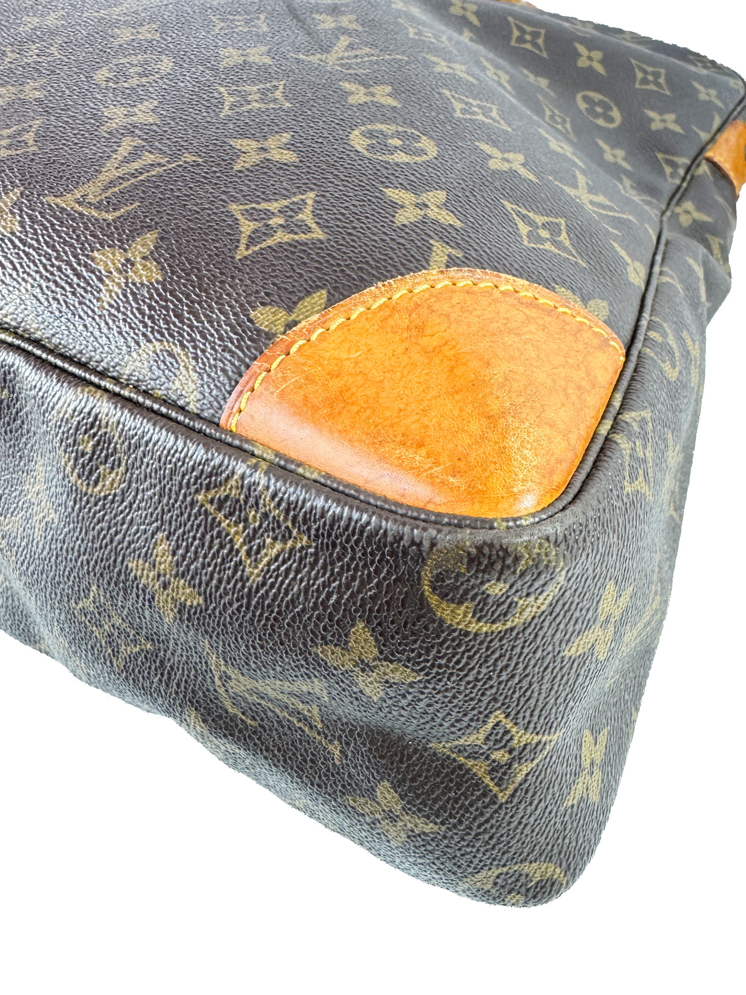 Louis Vuitton monogram Ballad bag 8901A2